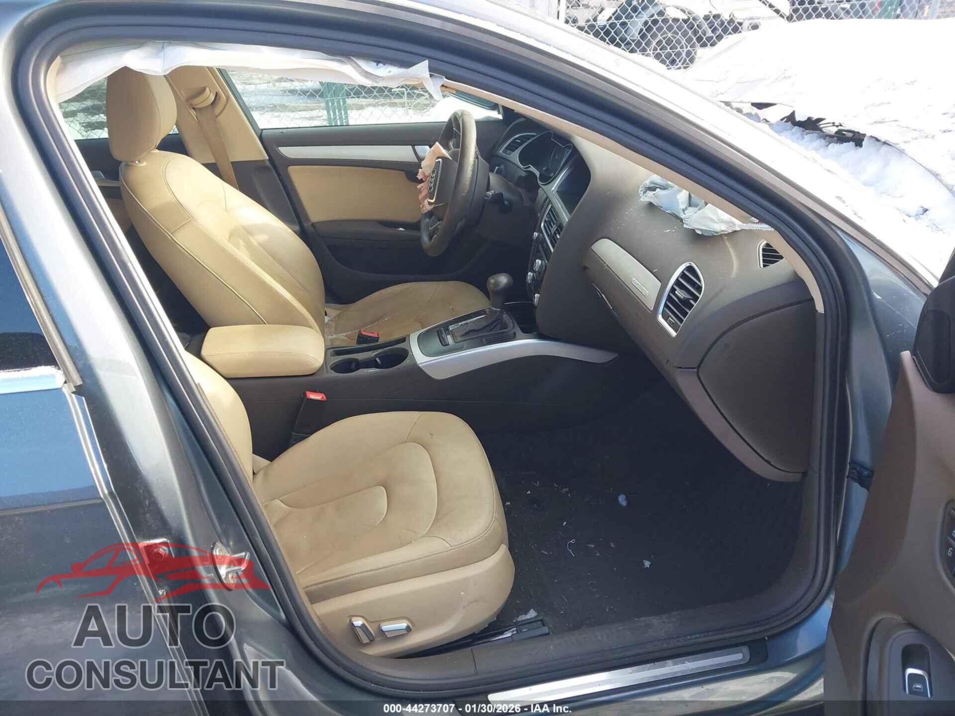 AUDI A4 2013 - WAUFFAFL8DN007719