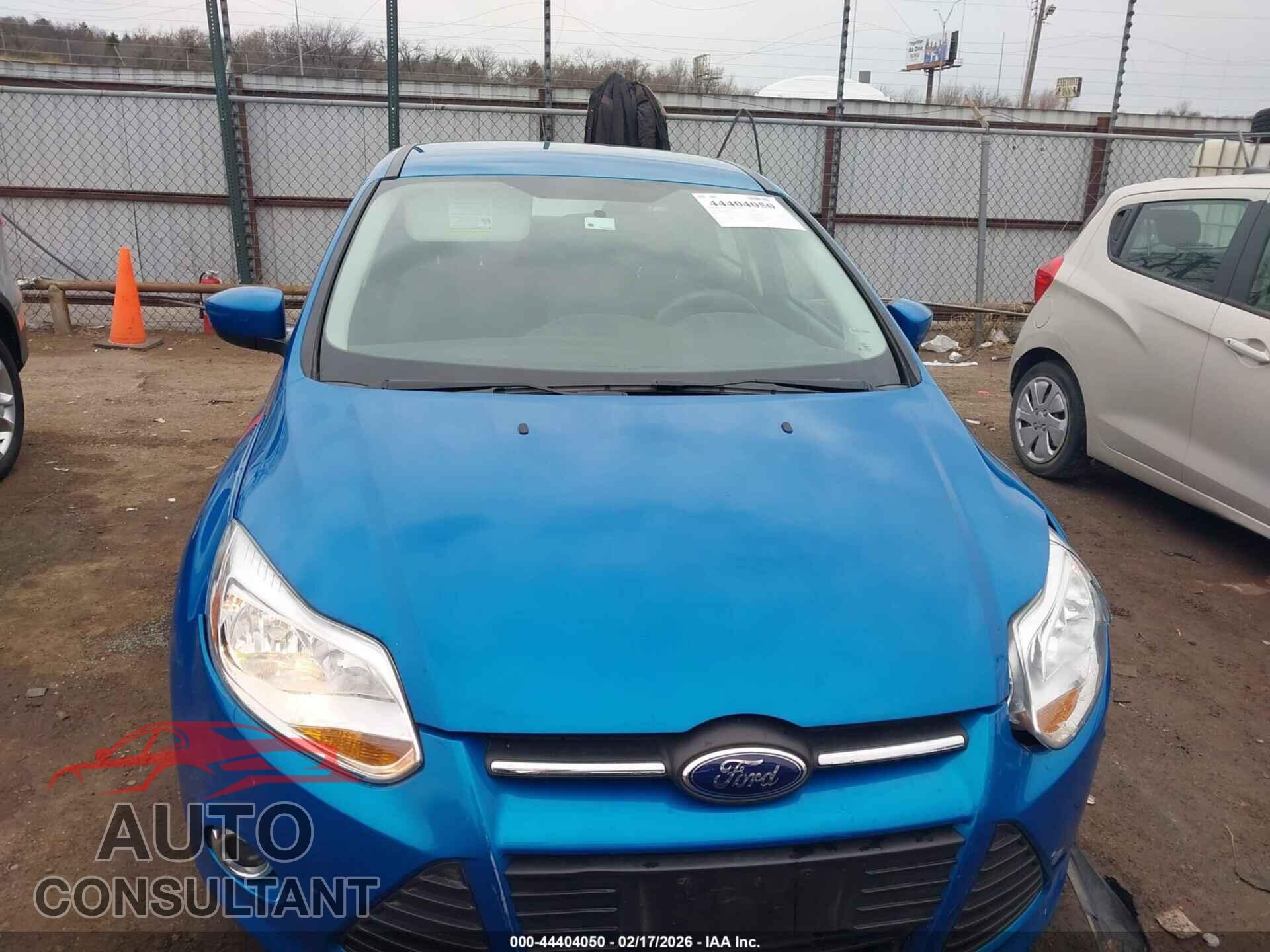 FORD FOCUS 2012 - 1FAHP3F24CL372975