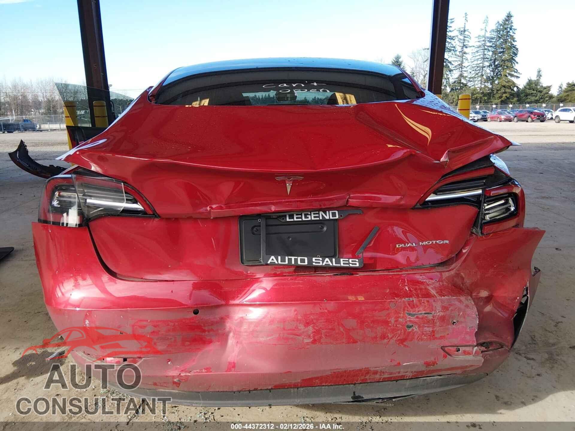 TESLA MODEL 3 2021 - 5YJ3E1EB9MF928010