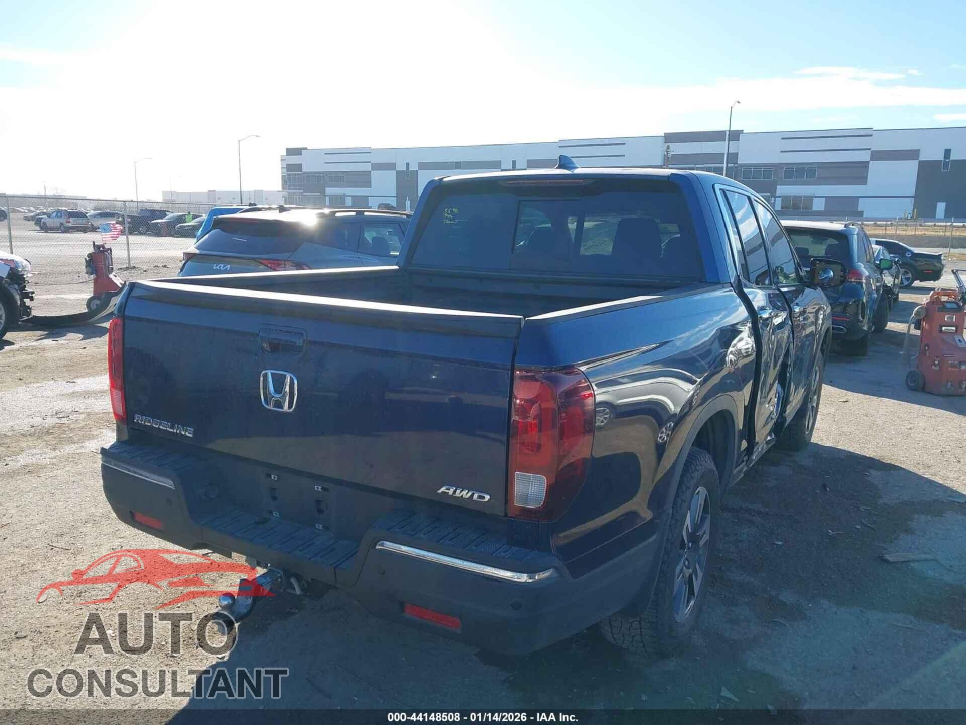 HONDA RIDGELINE 2017 - 5FPYK3F77HB033097