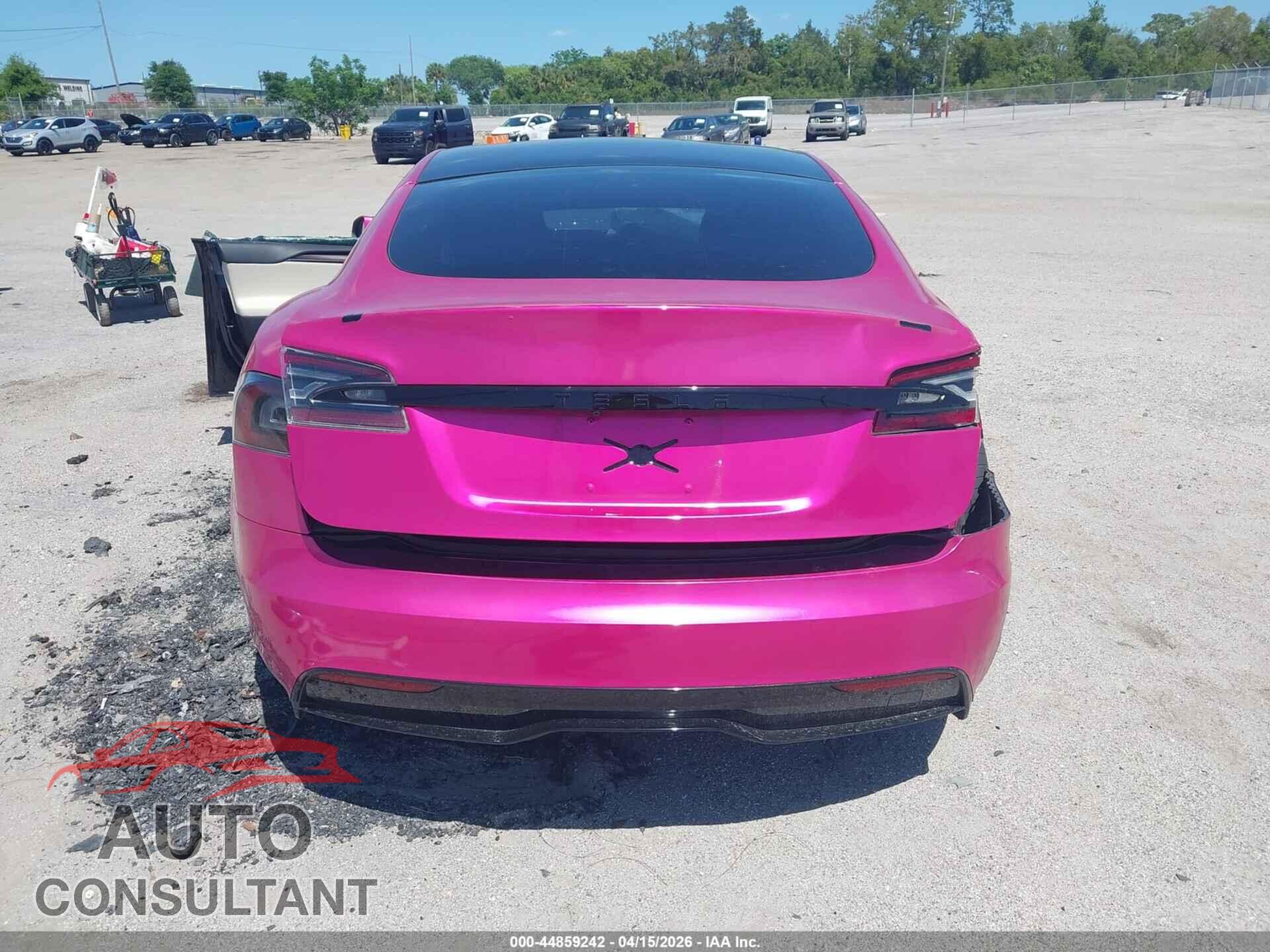TESLA MODEL S 2021 - 5YJSA1E61MF438574