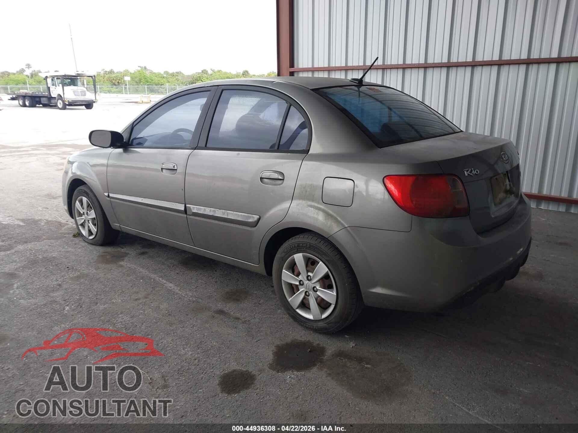 KIA RIO 2011 - KNADH4A37B6736845