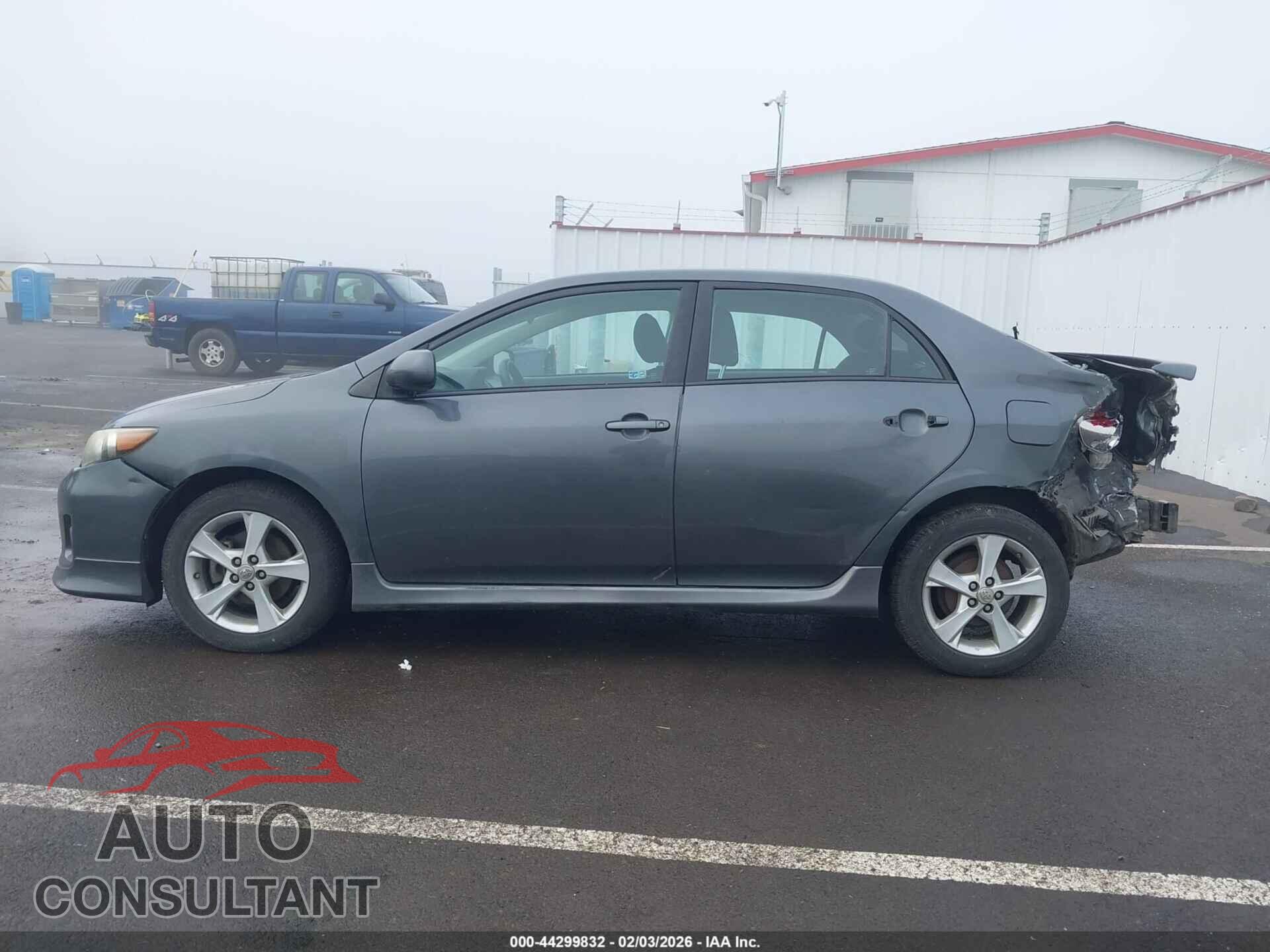 TOYOTA COROLLA 2011 - 2T1BU4EEXBC645840