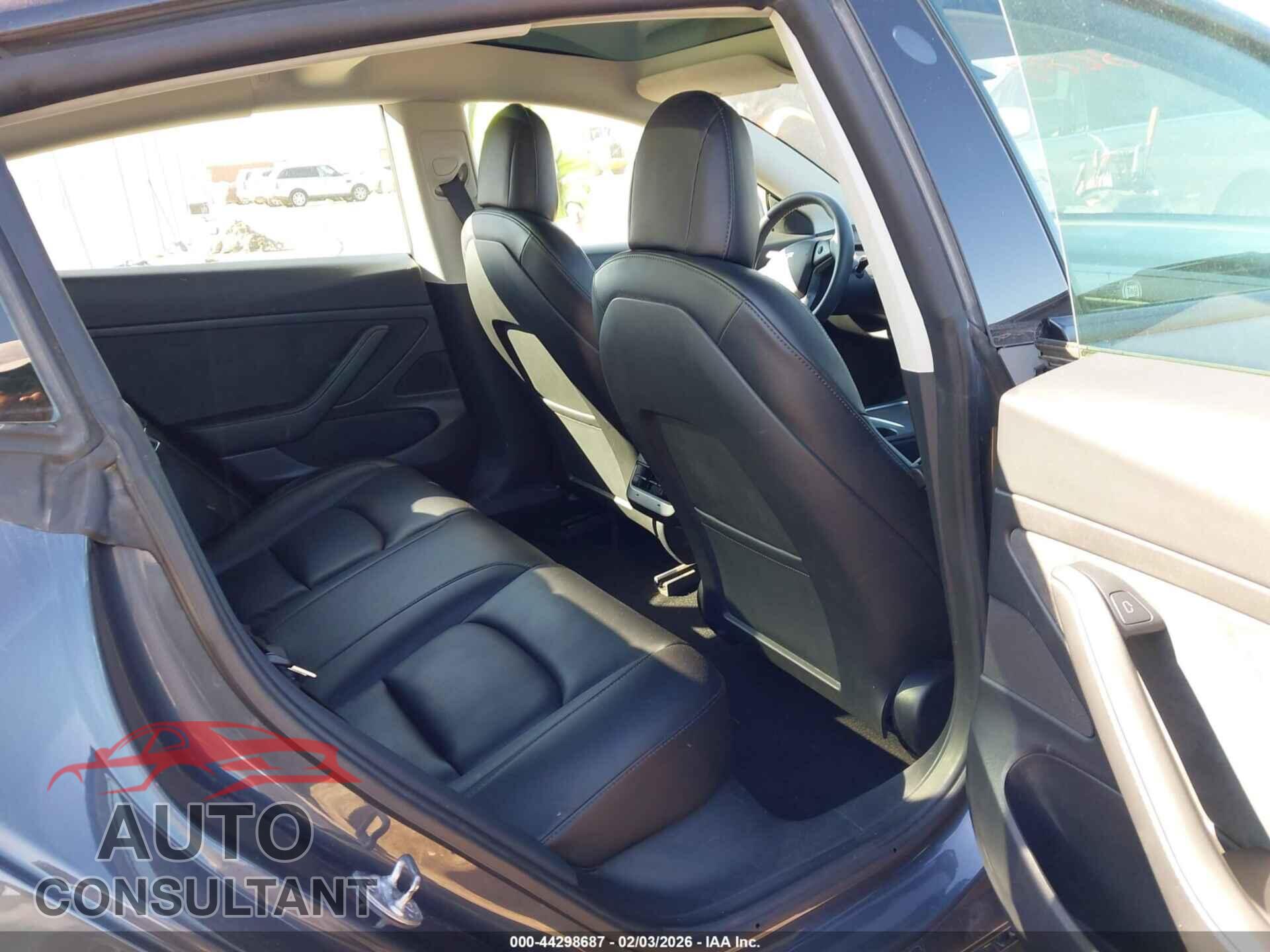 TESLA MODEL 3 2021 - 5YJ3E1EA7MF848356