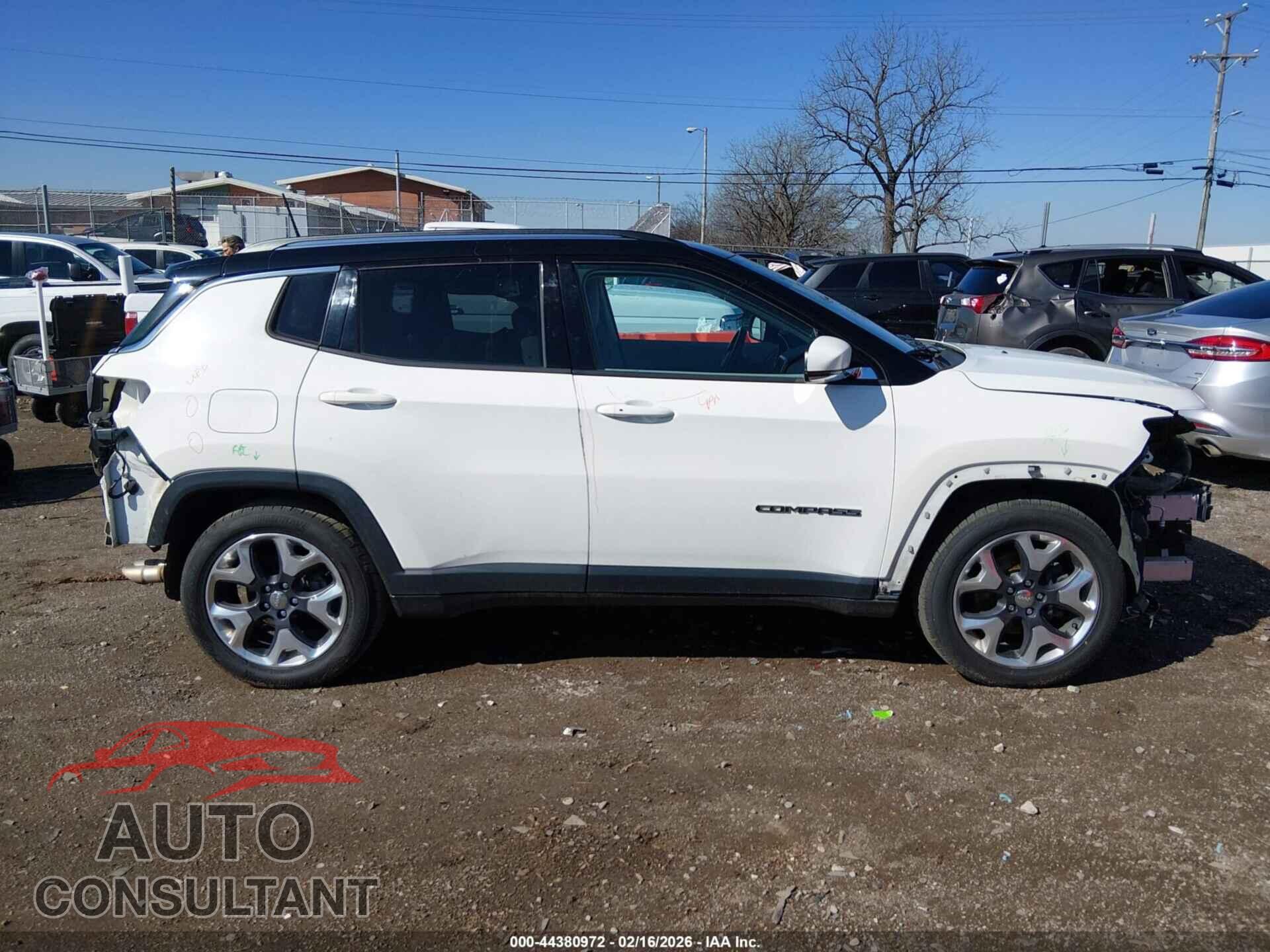 JEEP COMPASS 2019 - 3C4NJCCB2KT699087