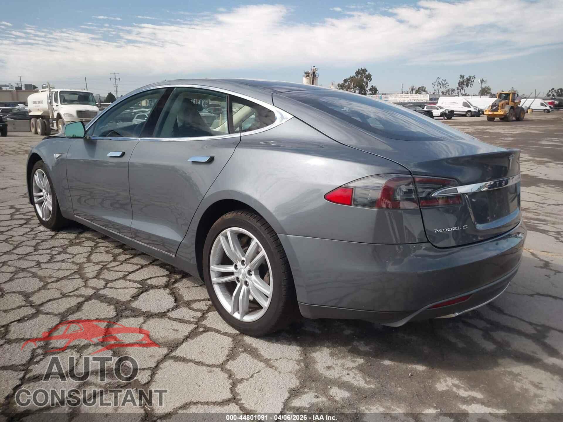 TESLA MODEL S 2013 - 5YJSA1CNXDFP27771