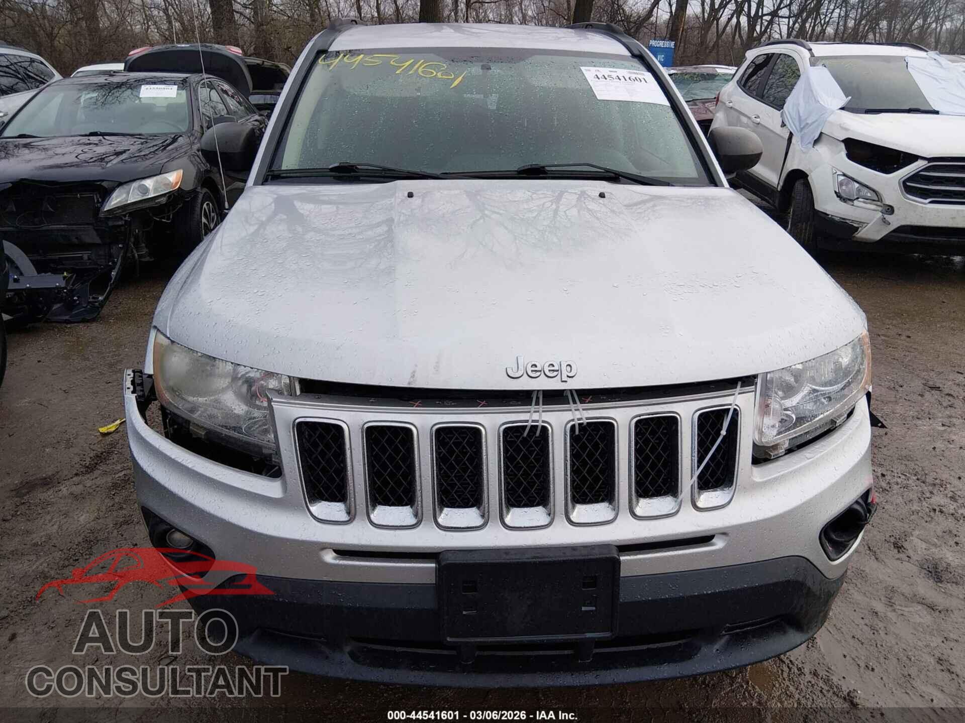 JEEP COMPASS 2011 - 1J4NT1FA9BD138564