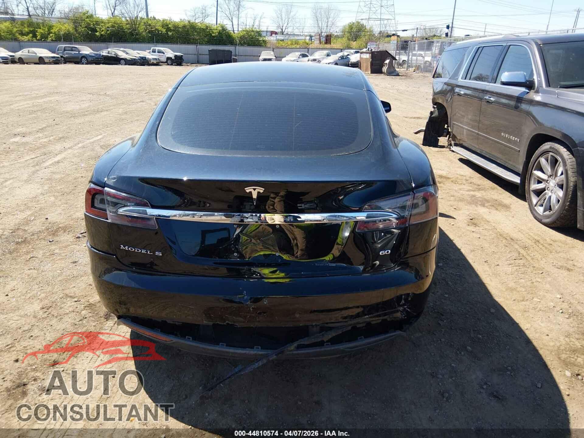 TESLA MODEL S 2013 - 5YJSA1DGXDFP08265