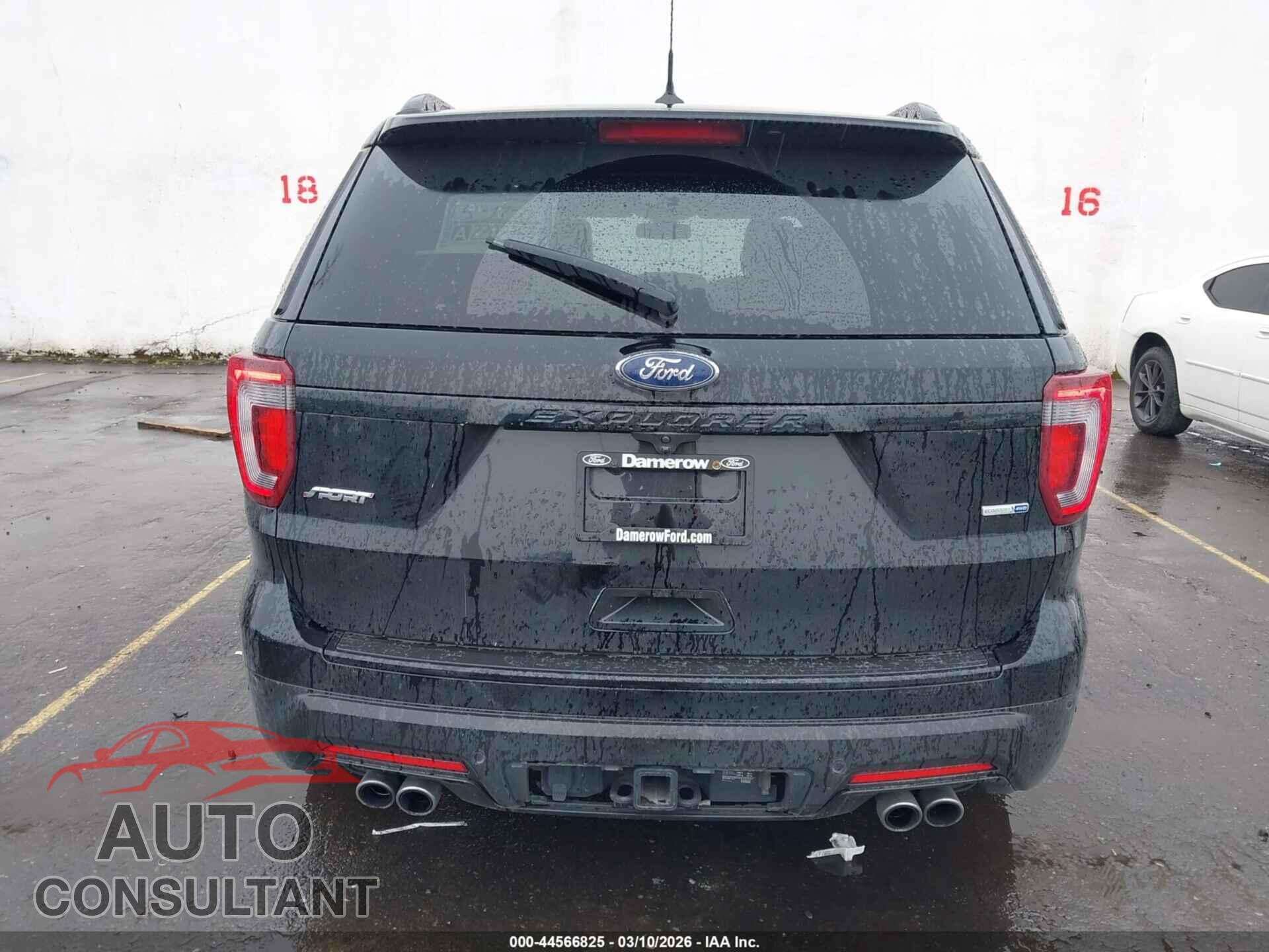 FORD EXPLORER 2018 - 1FM5K8GT6JGB10313