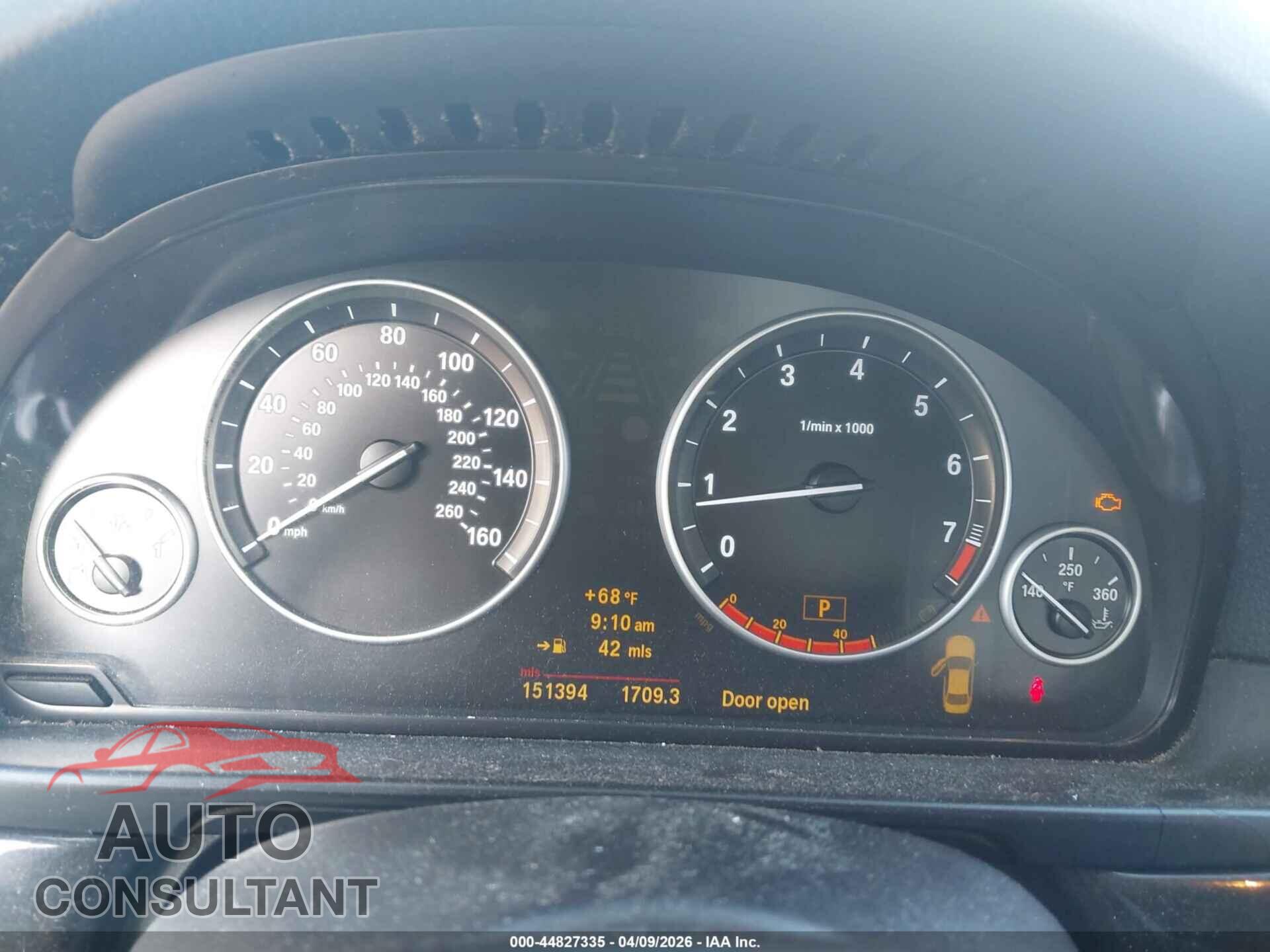 BMW 528I 2011 - WBAFR1C58BC736745