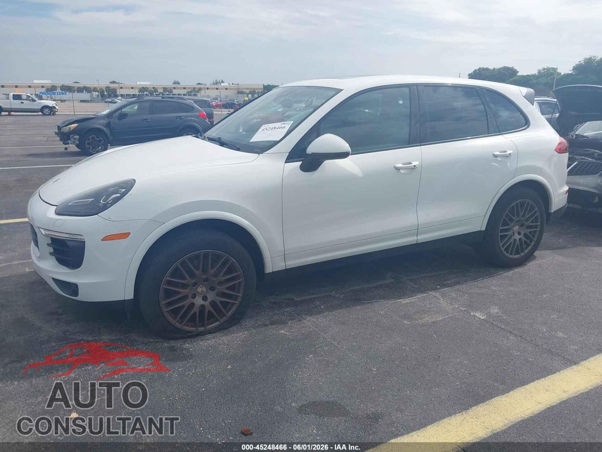PORSCHE CAYENNE 2017 - WP1AA2A29HKA82869