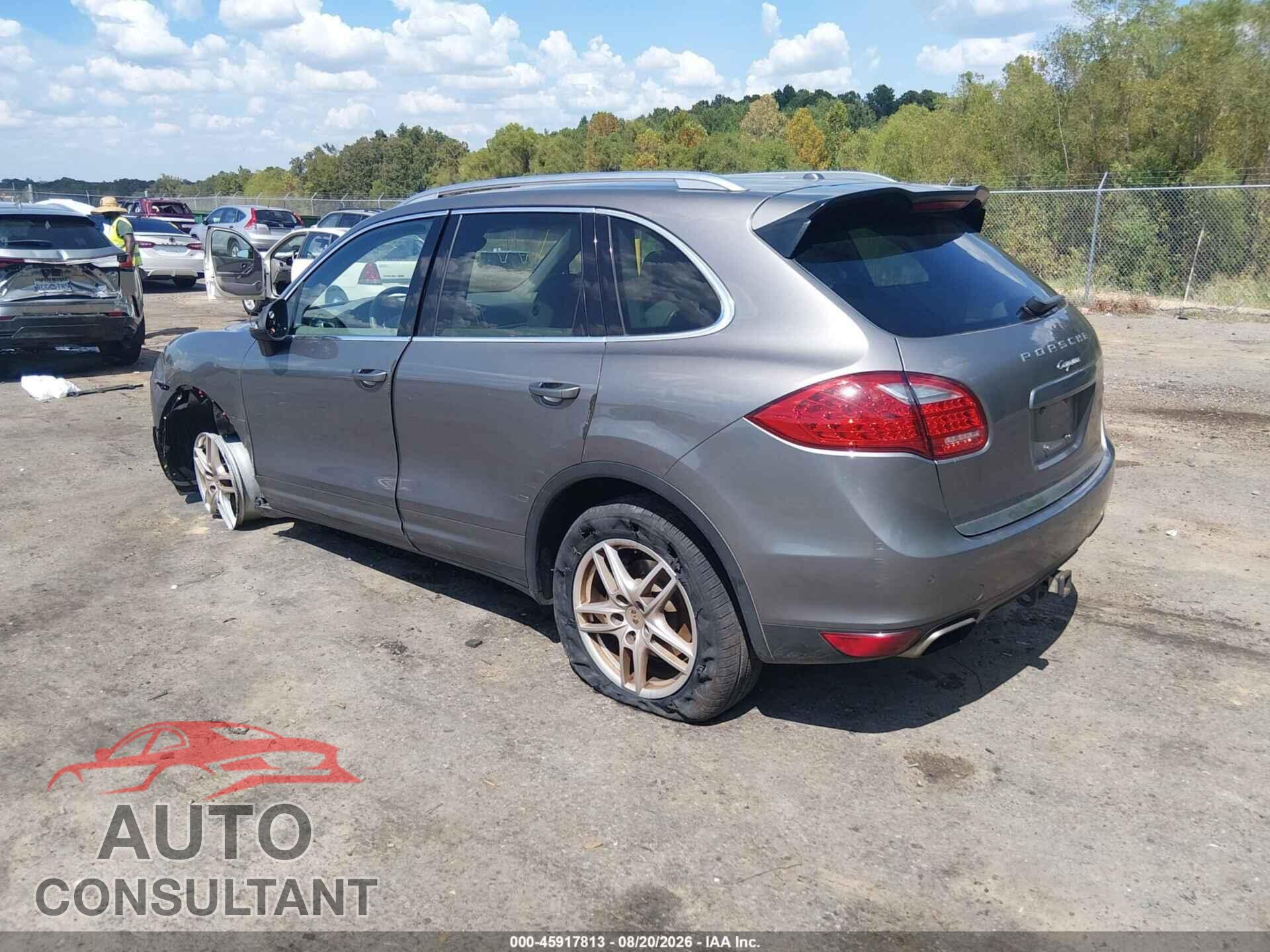 PORSCHE CAYENNE 2012 - WP1AA2A22CLA08499