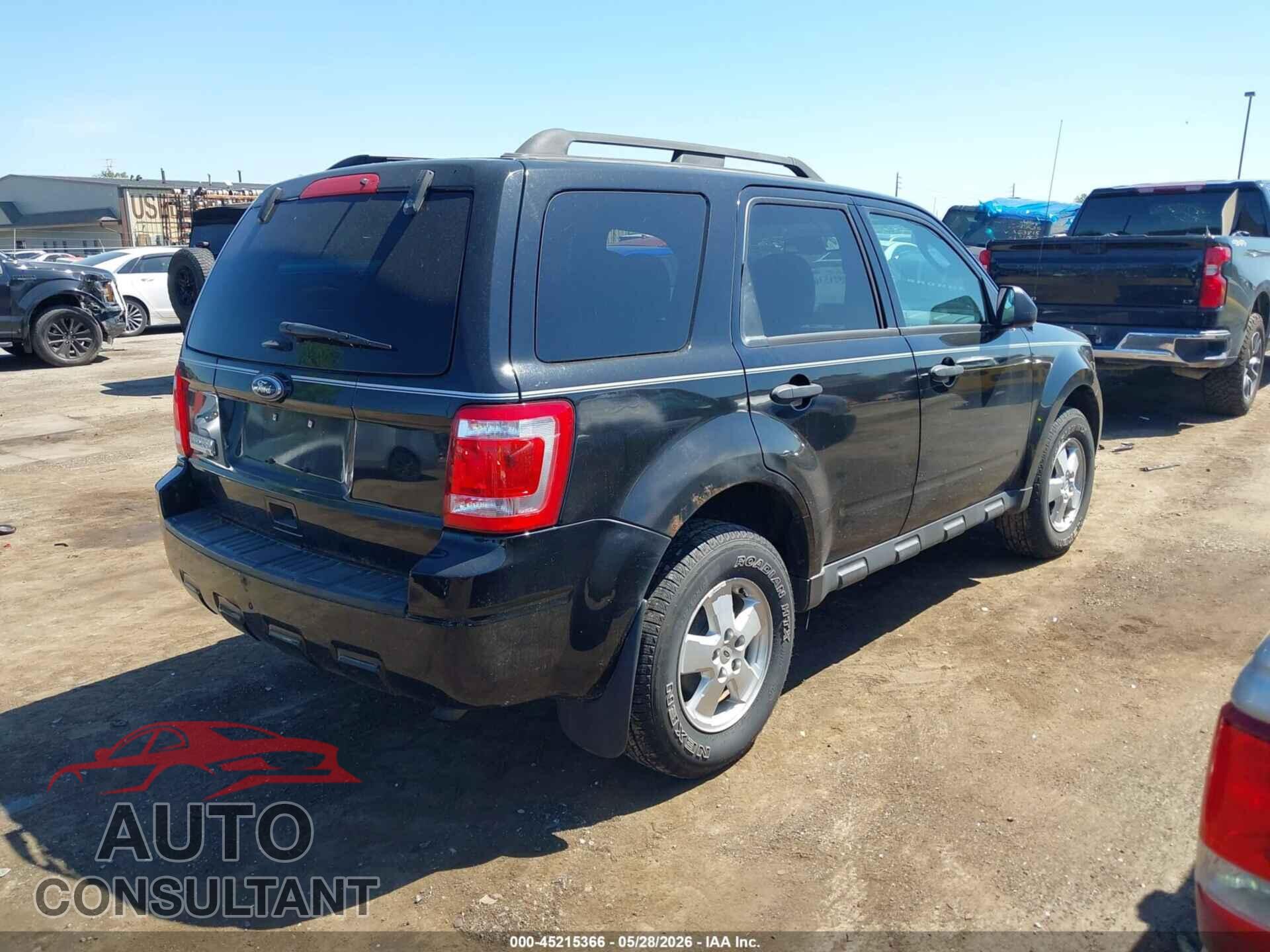 FORD ESCAPE 2012 - 1FMCU9D74CKB34026