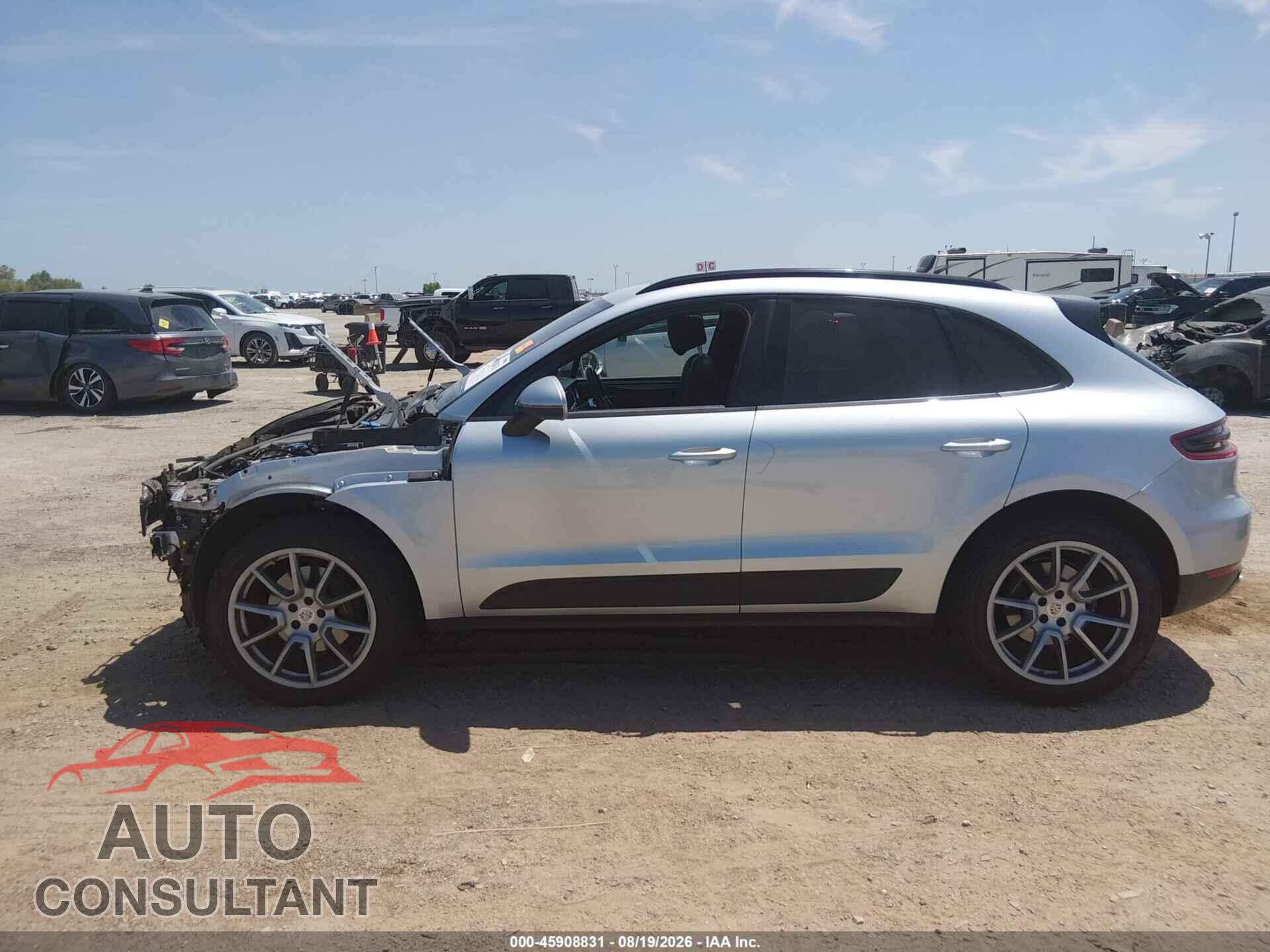PORSCHE MACAN 2018 - WP1AA2A51JLB13946