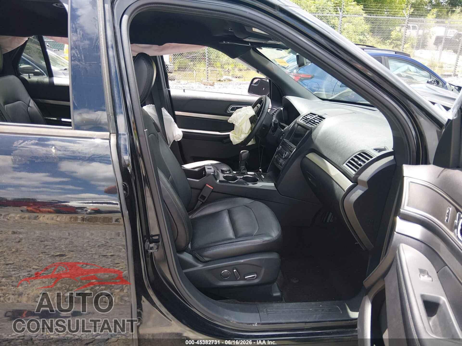 FORD EXPLORER 2018 - 1FM5K8D88JGB73333