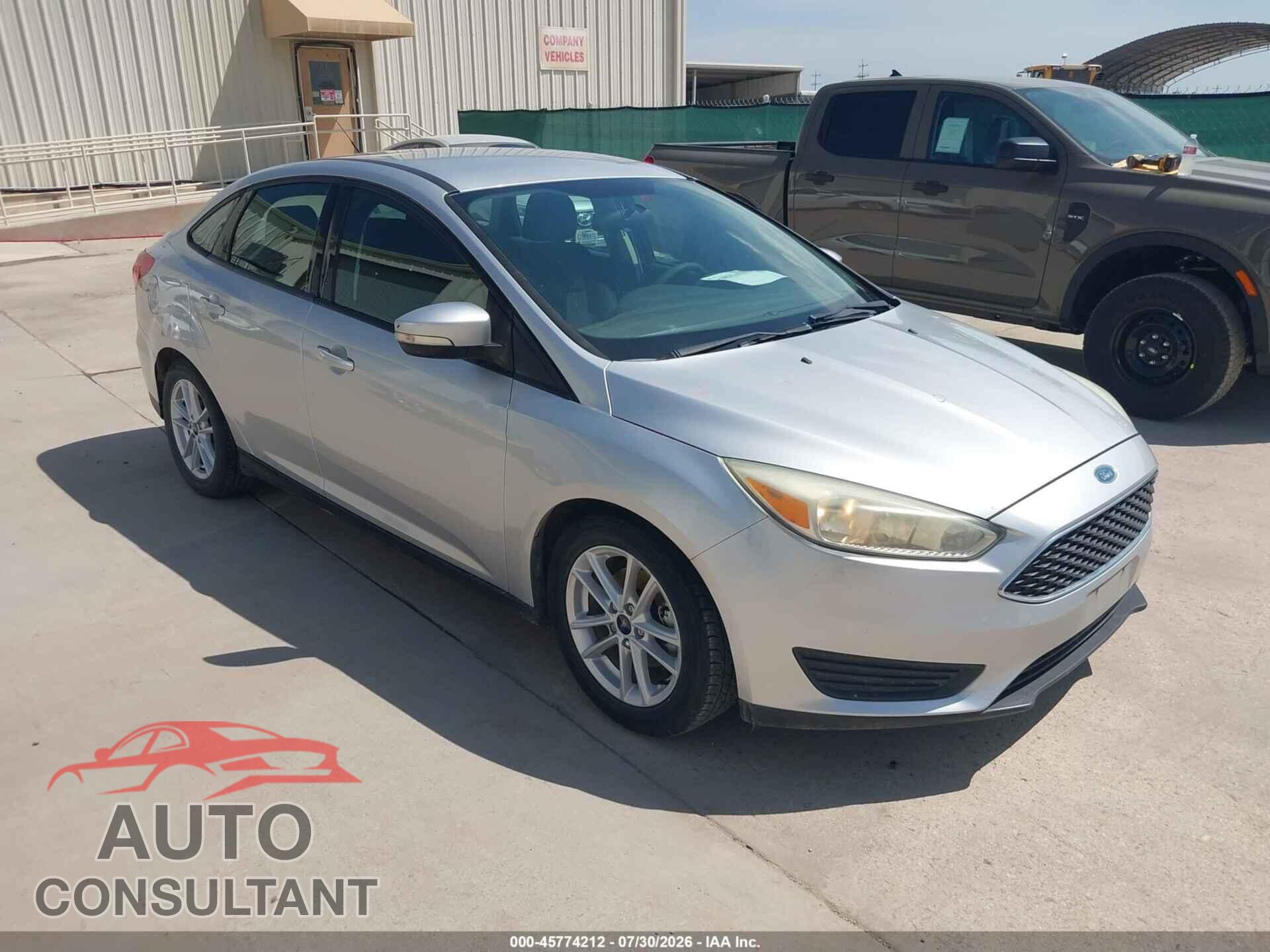 FORD FOCUS 2017 - 1FADP3F20HL288433