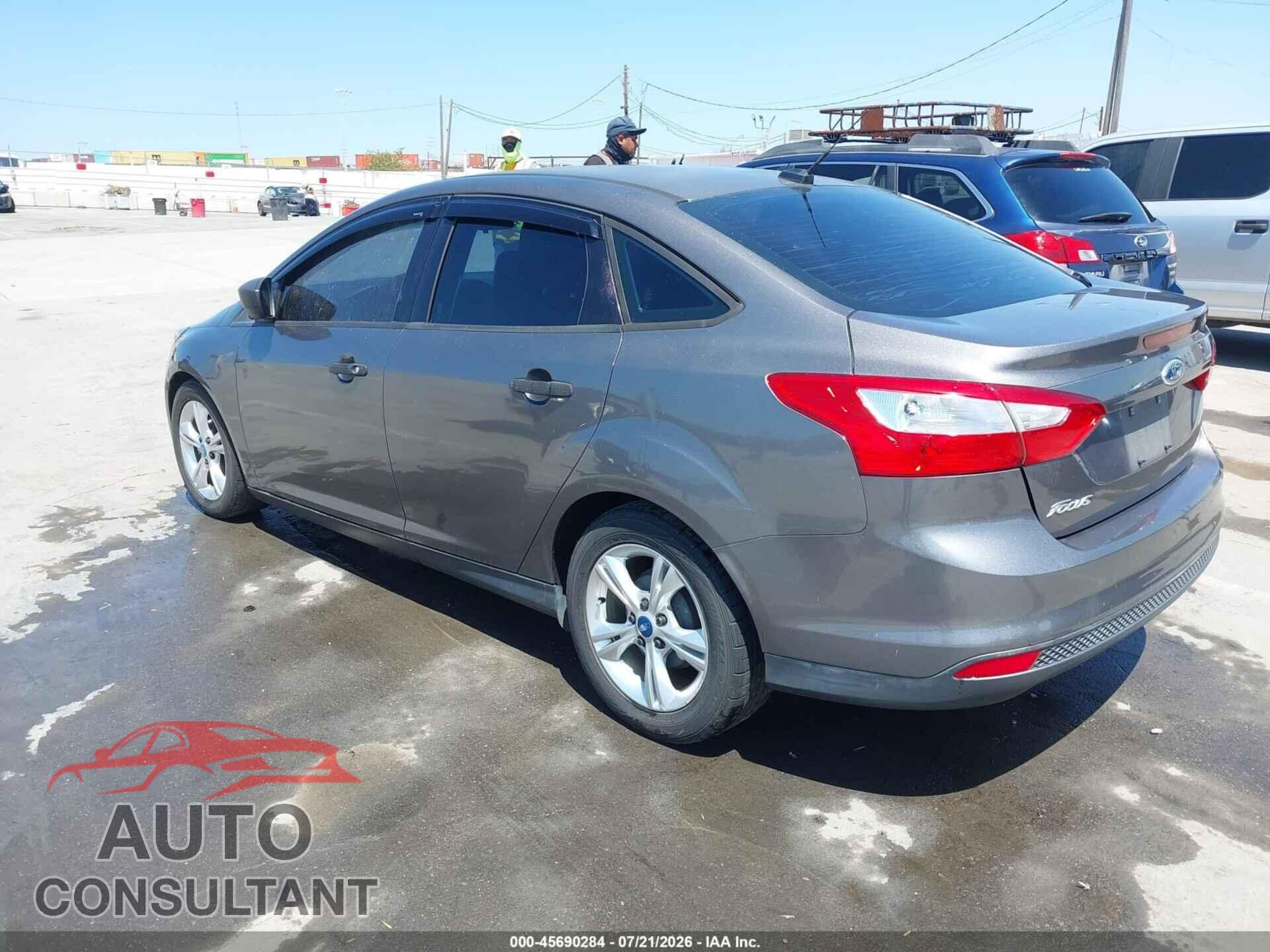 FORD FOCUS 2012 - 1FAHP3E29CL273635