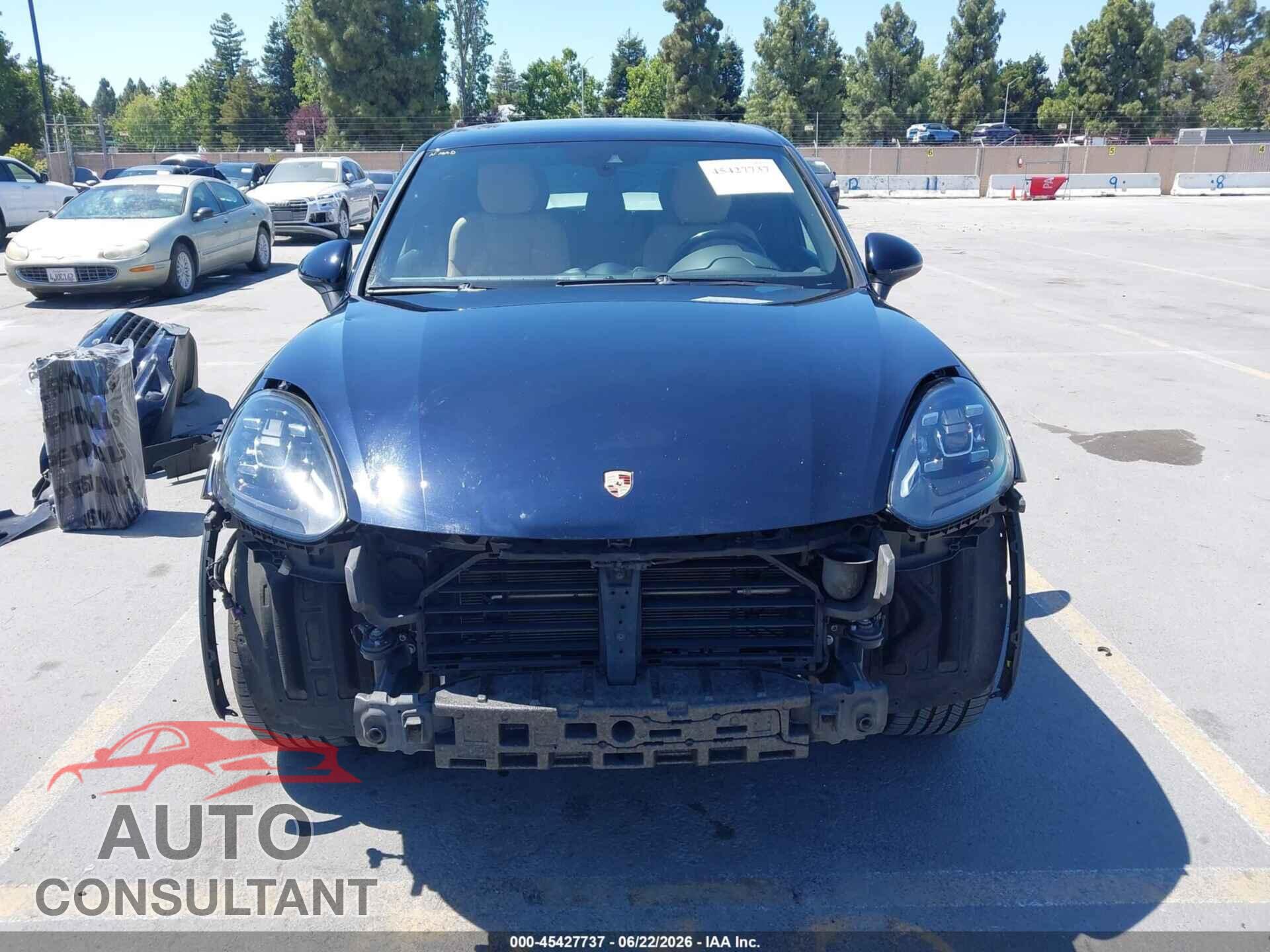 PORSCHE CAYENNE 2016 - WP1AA2A2XGLA01354