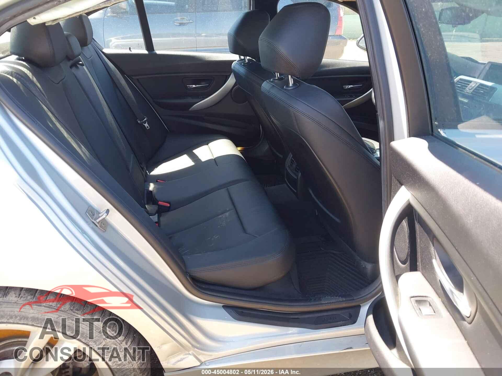 BMW 320I 2016 - WBA8A9C57GK618178