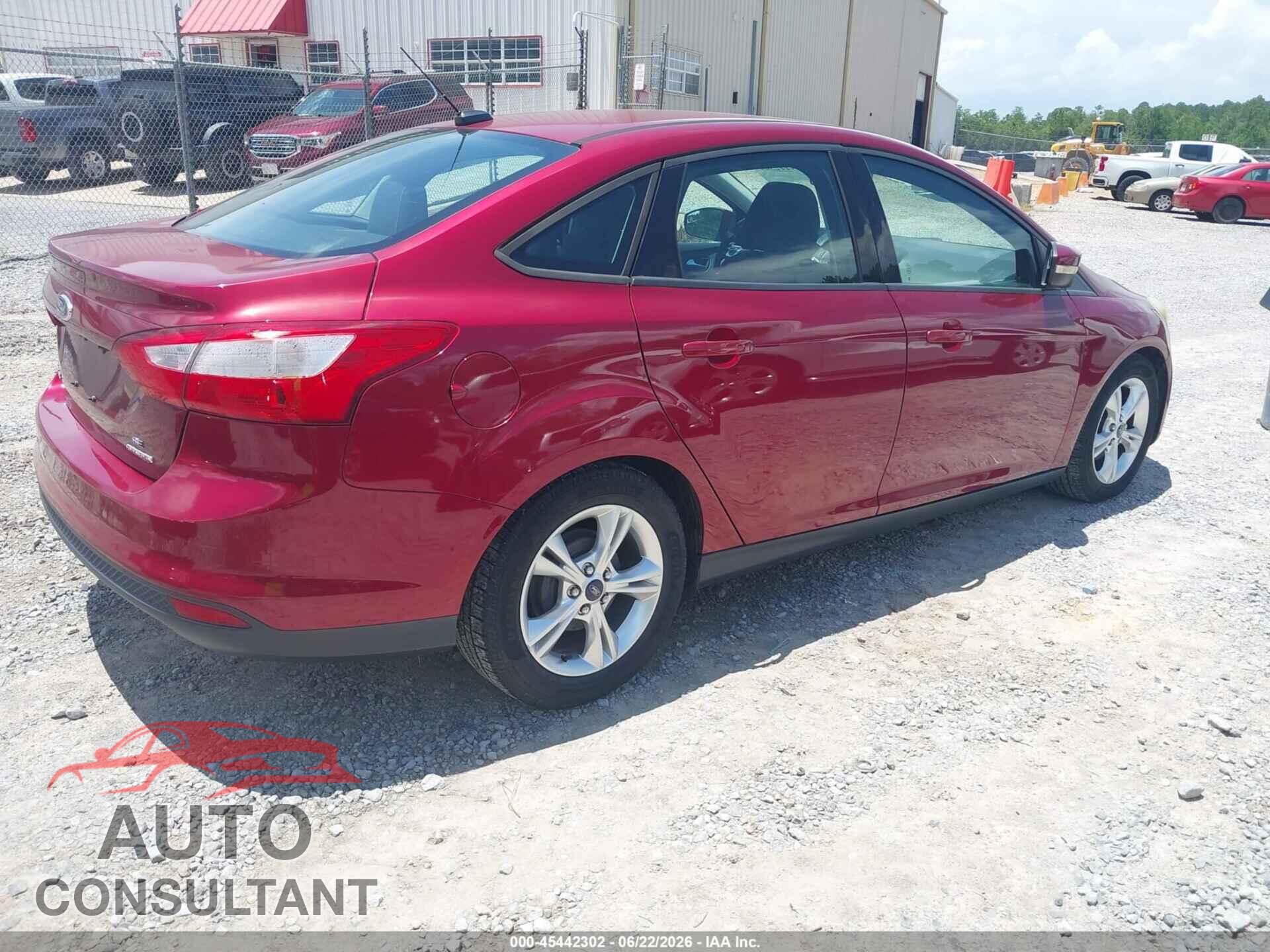 FORD FOCUS 2014 - 1FADP3F28EL190911