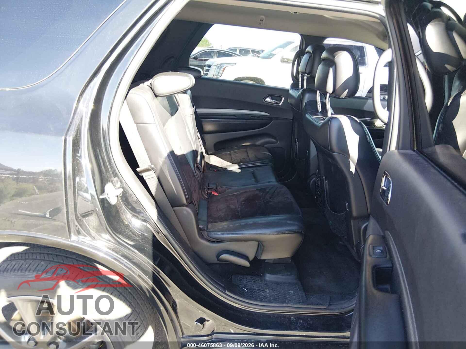 DODGE DURANGO 2018 - 1C4RDJDG1JC201575