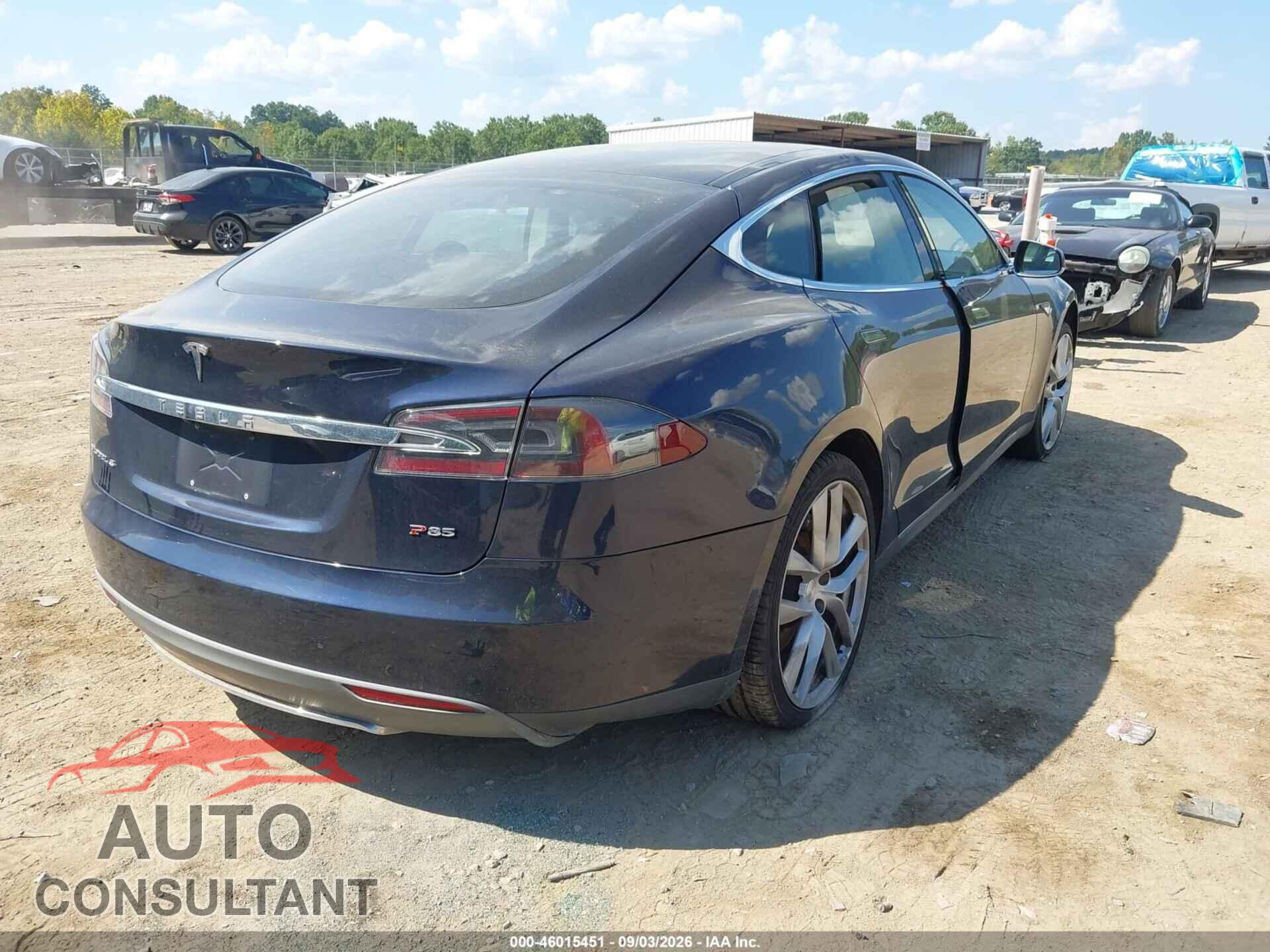 TESLA MODEL S 2013 - 5YJSA1DP8DFP16168