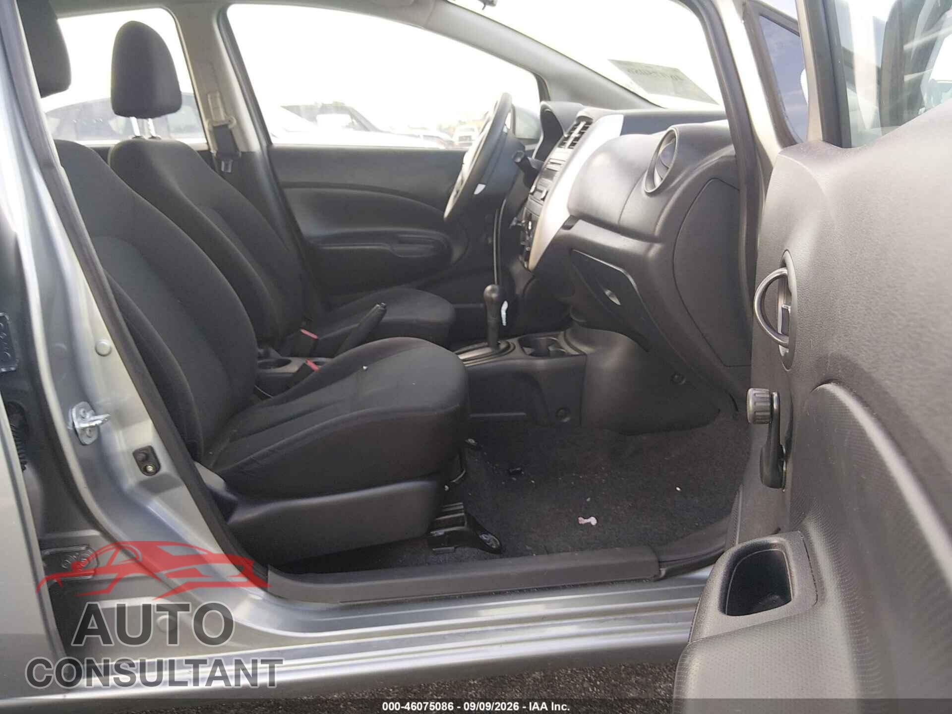 NISSAN VERSA NOTE 2015 - 3N1CE2CP2FL362297