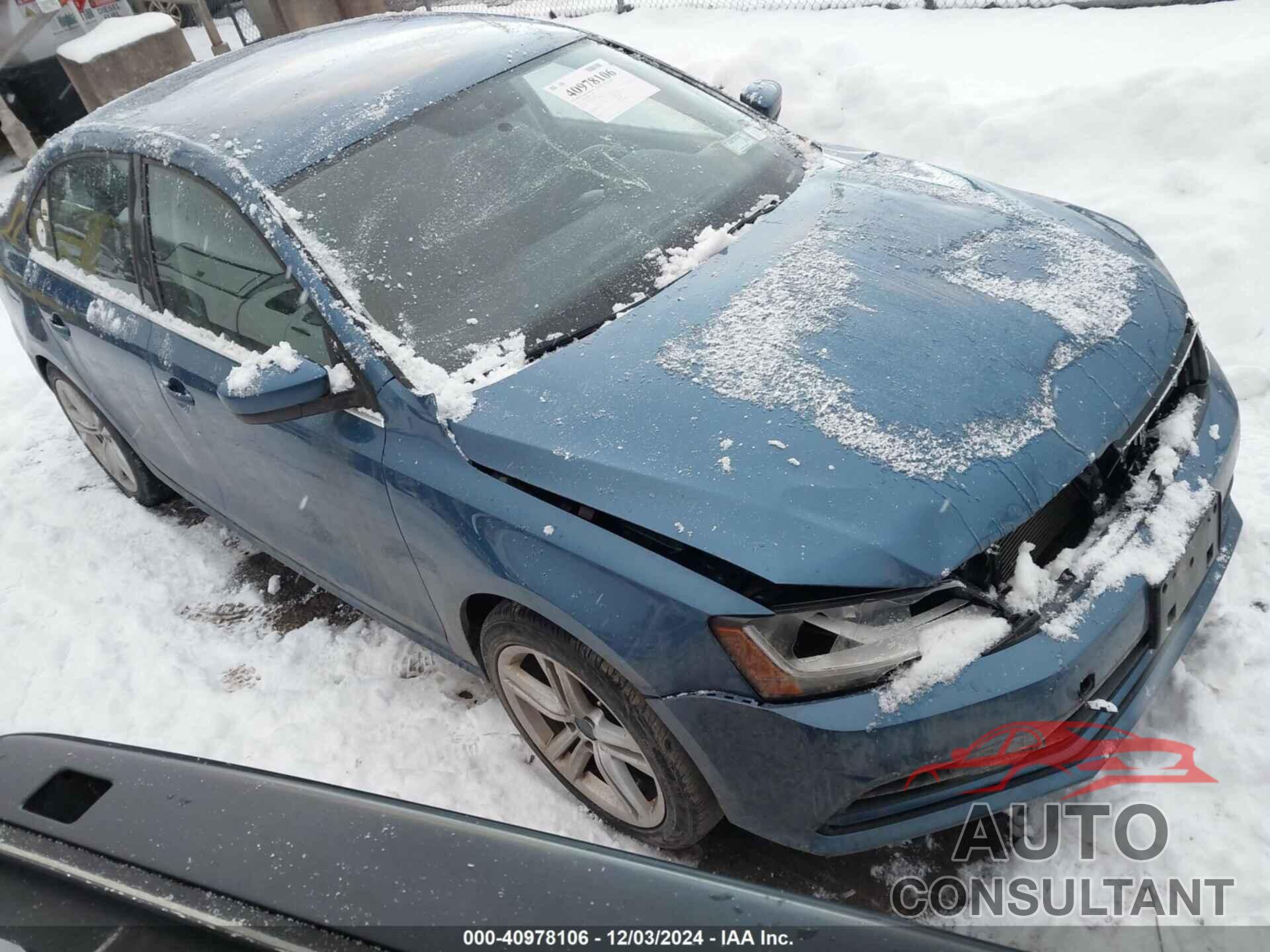 VOLKSWAGEN JETTA 2017 - 3VW2B7AJXHM379064