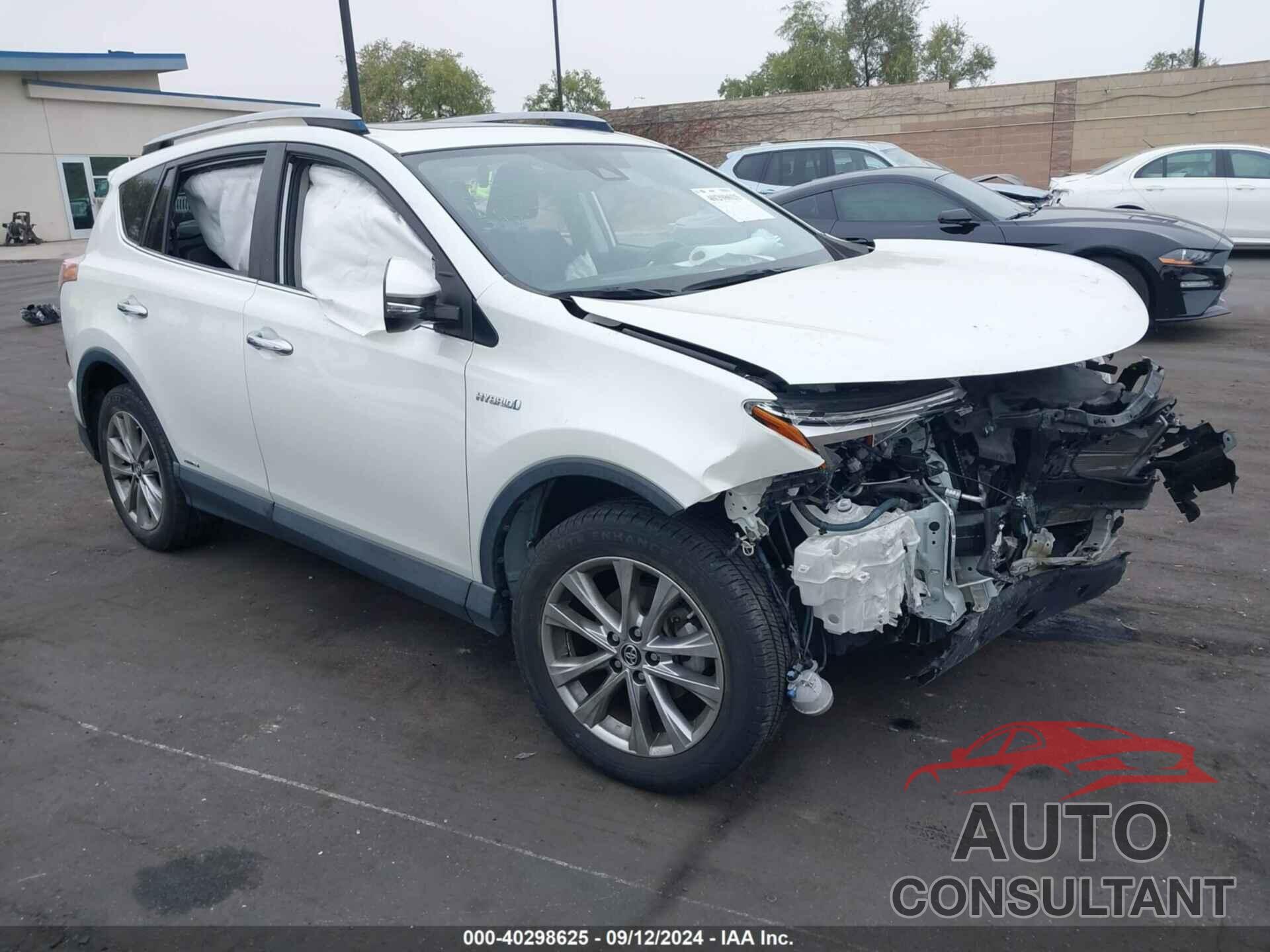 TOYOTA RAV4 HYBRID 2017 - JTMDJREV3HD079482