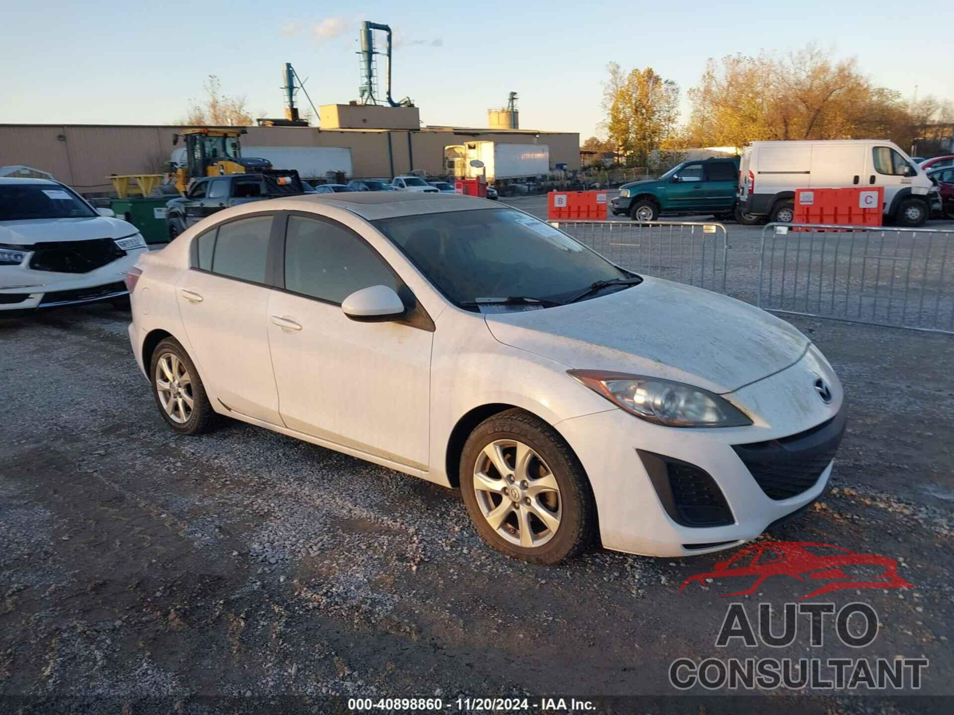 MAZDA MAZDA3 2011 - JM1BL1VF5B1449402