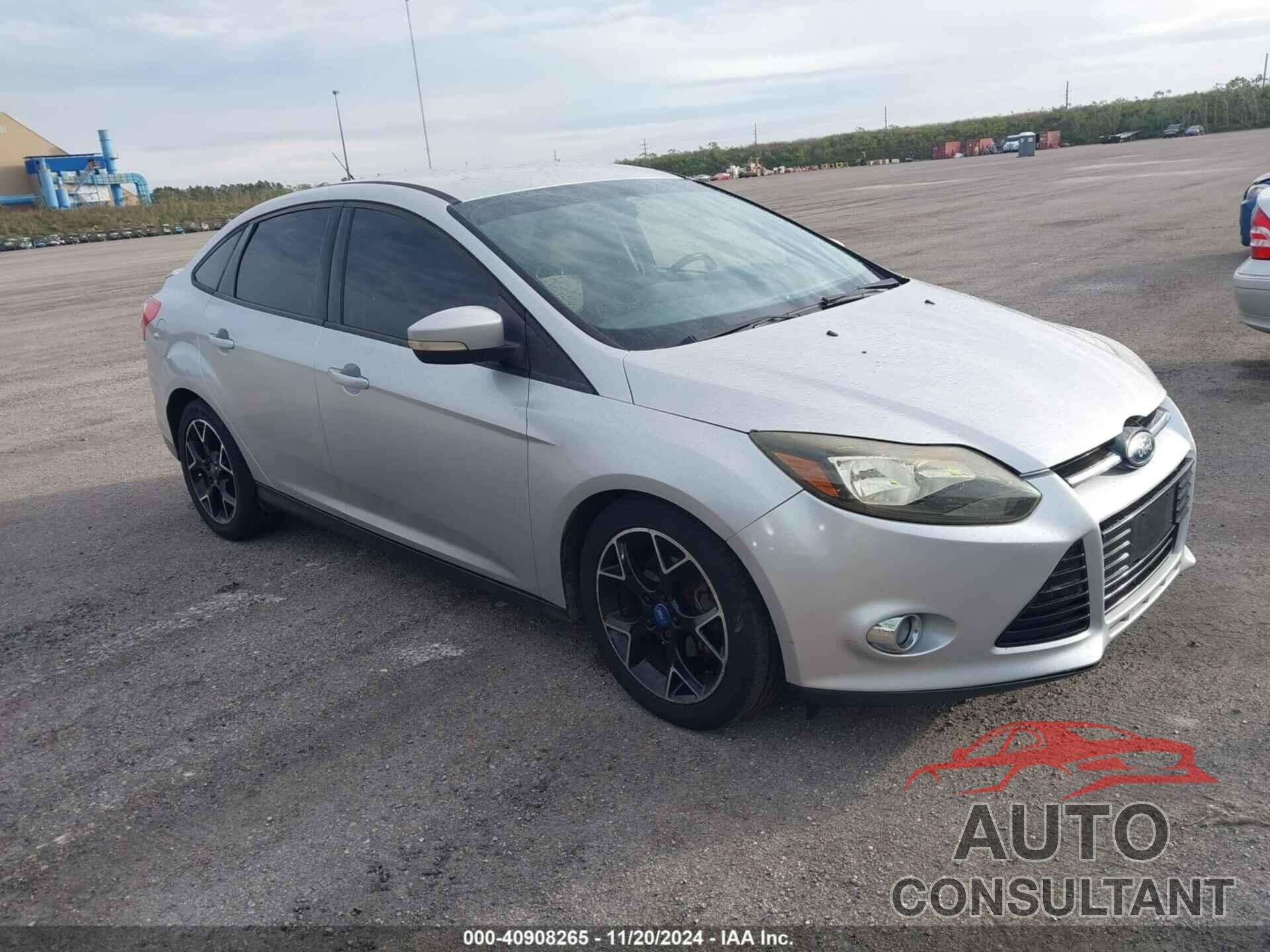 FORD FOCUS 2012 - 1FAHP3F27CL148695