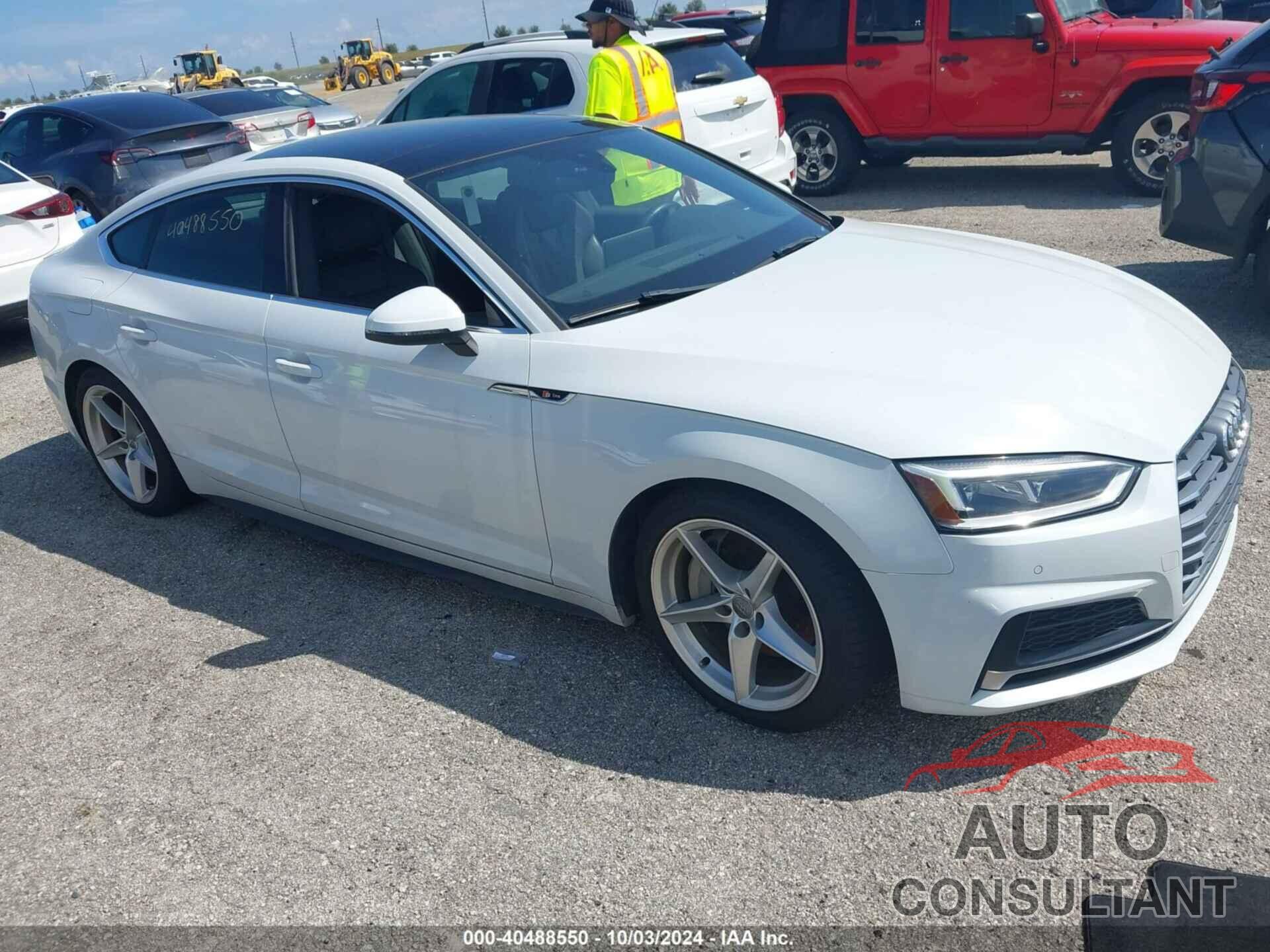 AUDI A5 2018 - WAUENCF51JA135783