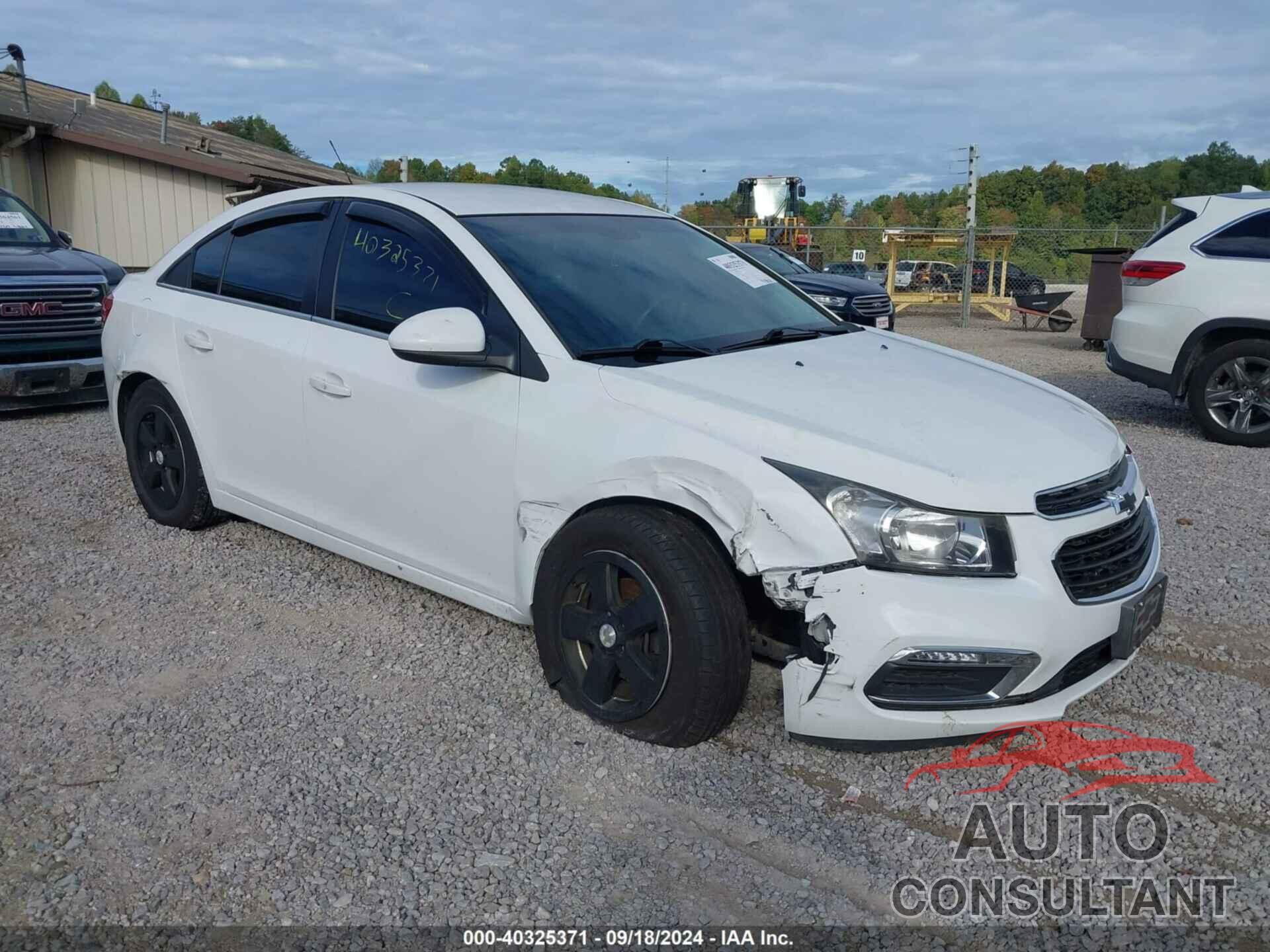 CHEVROLET CRUZE 2015 - 1G1PC5SB6F7190137