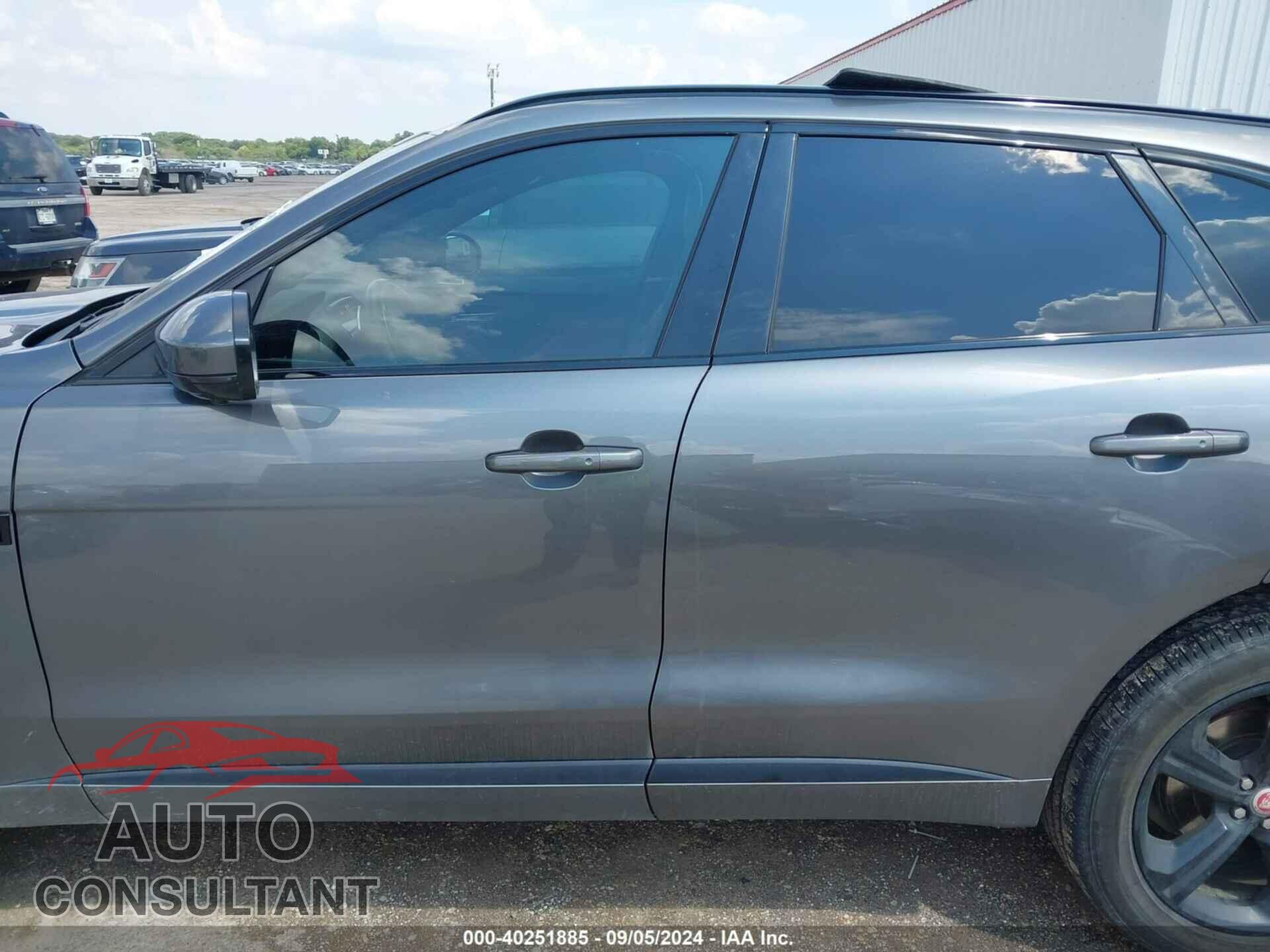 JAGUAR F-PACE 2017 - SADCM2BV4HA088308
