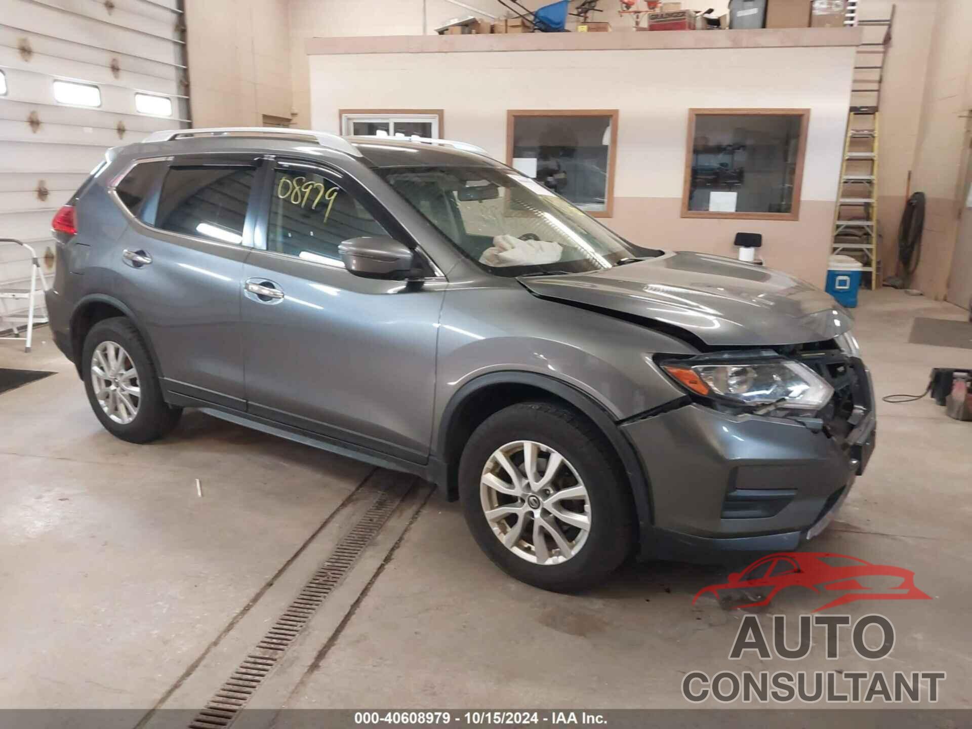 NISSAN ROGUE 2017 - JN8AT2MV1HW271207