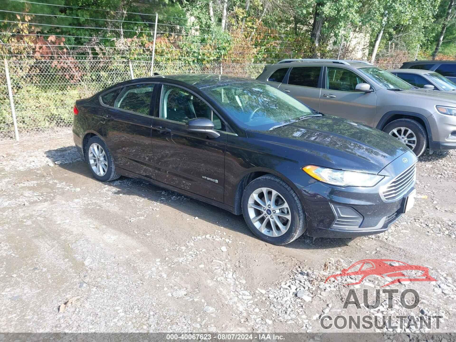 FORD FUSION HYBRID 2019 - 3FA6P0LU0KR274344
