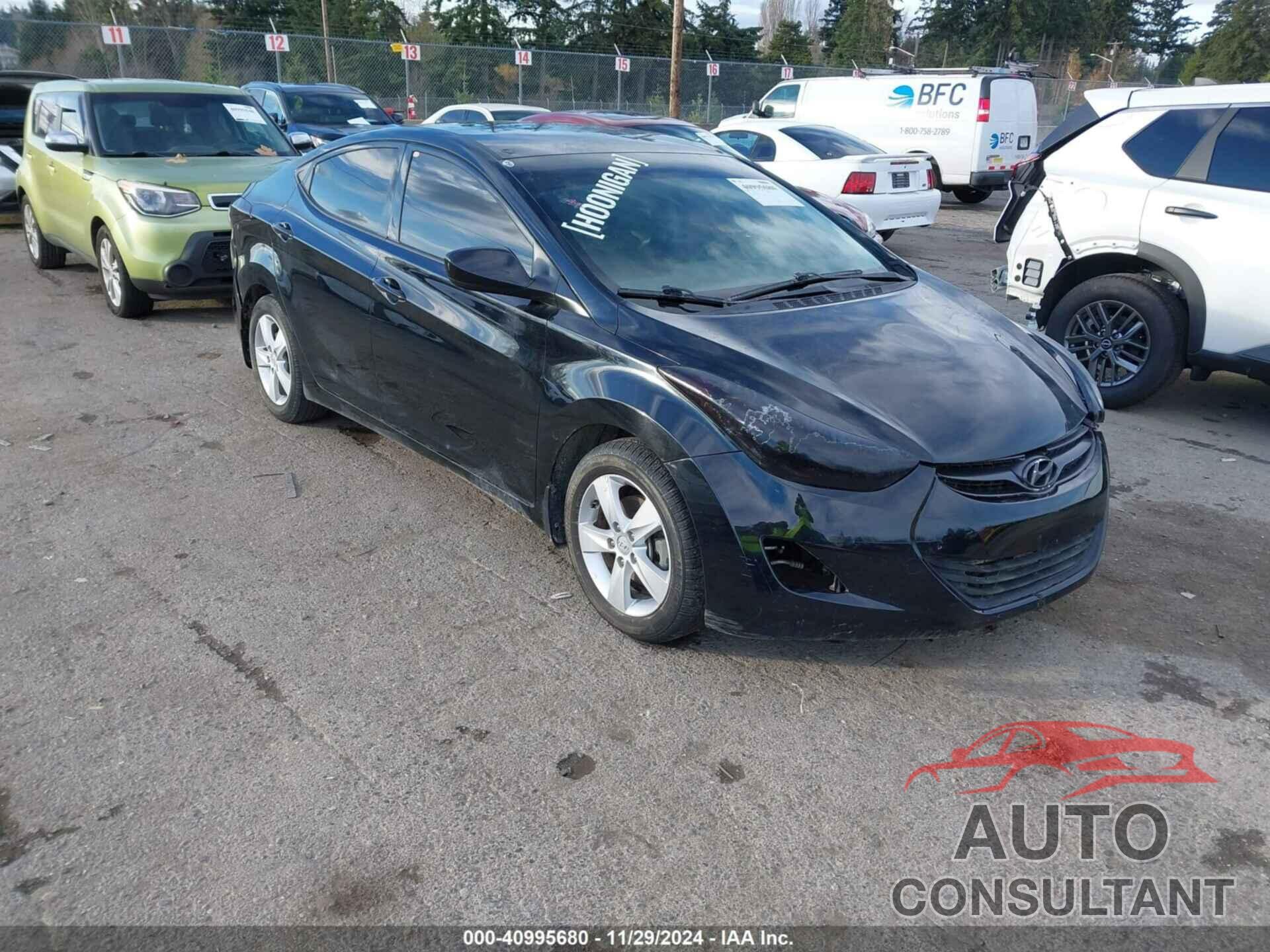 HYUNDAI ELANTRA 2013 - 5NPDH4AE8DH430346