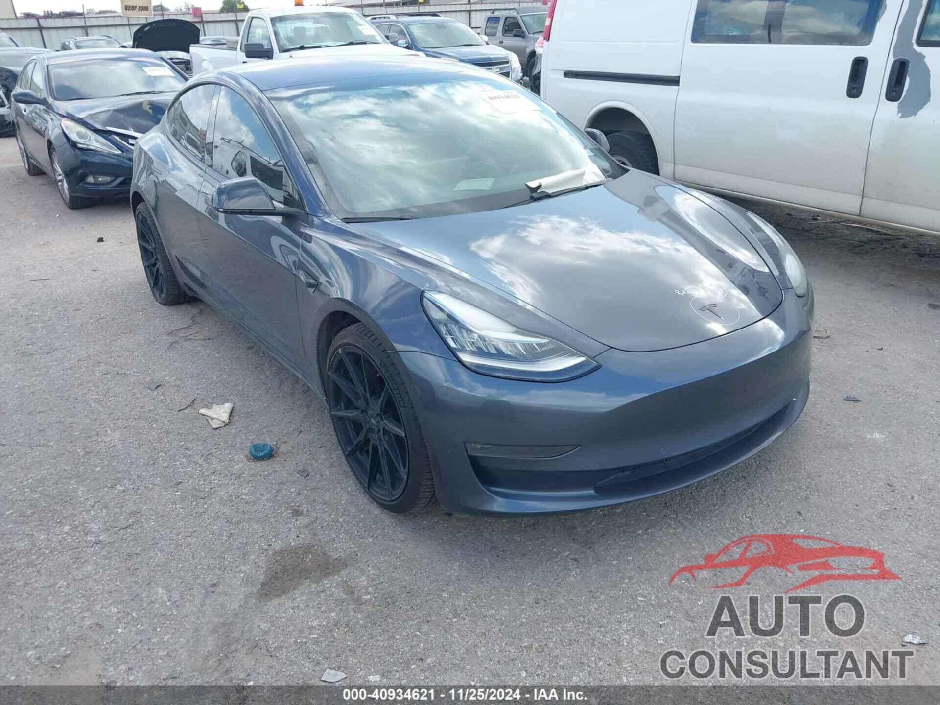 TESLA MODEL 3 2018 - 5YJ3E1EA6JF009441