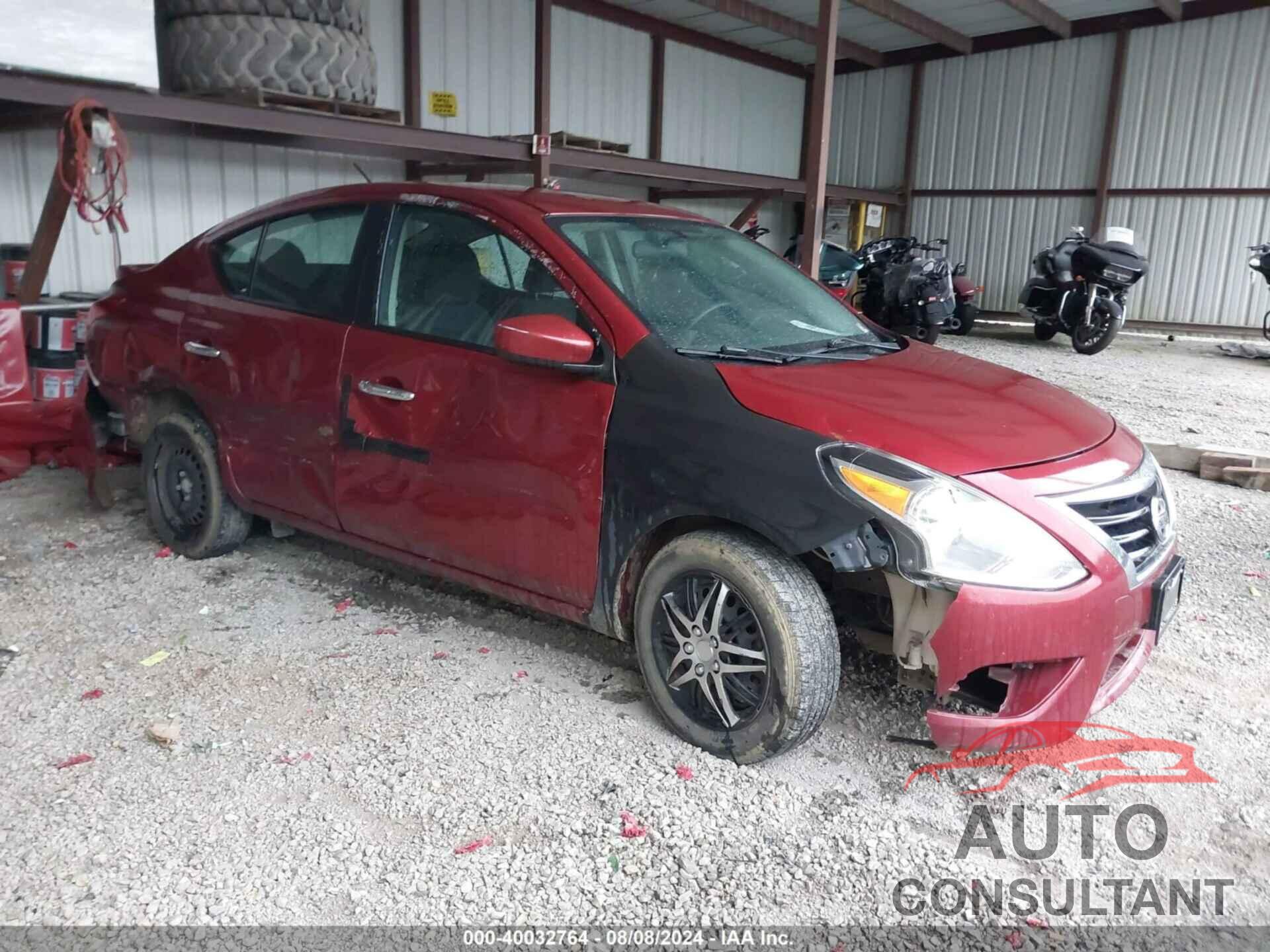 NISSAN VERSA 2018 - 3N1CN7AP6JL878719