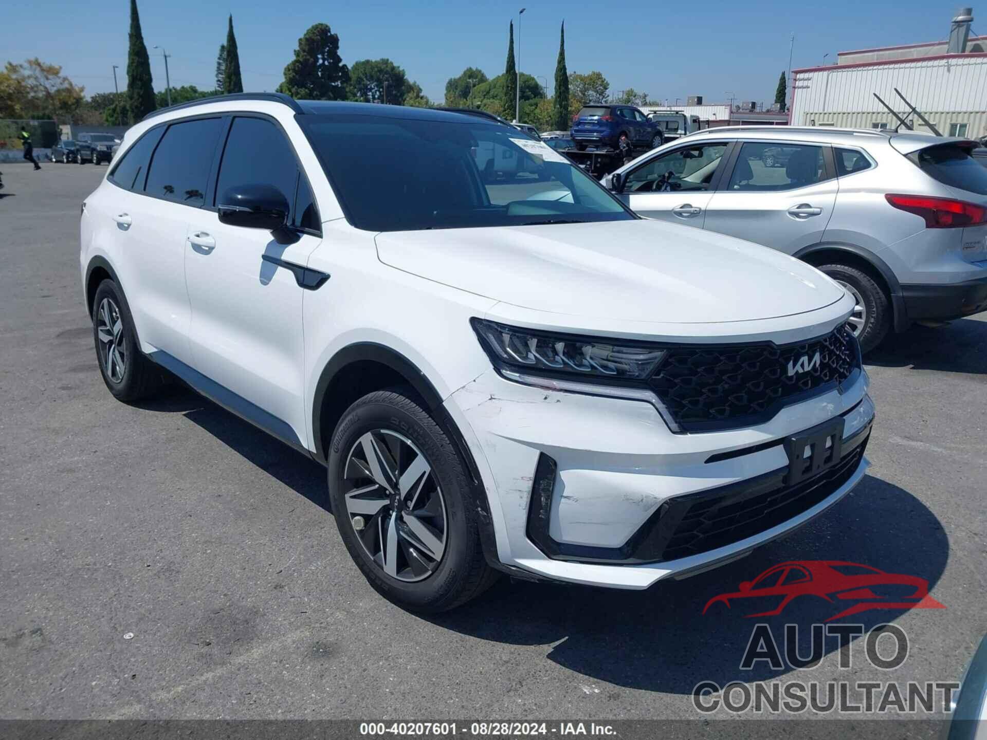 KIA SORENTO 2023 - 5XYRL4LC2PG174250