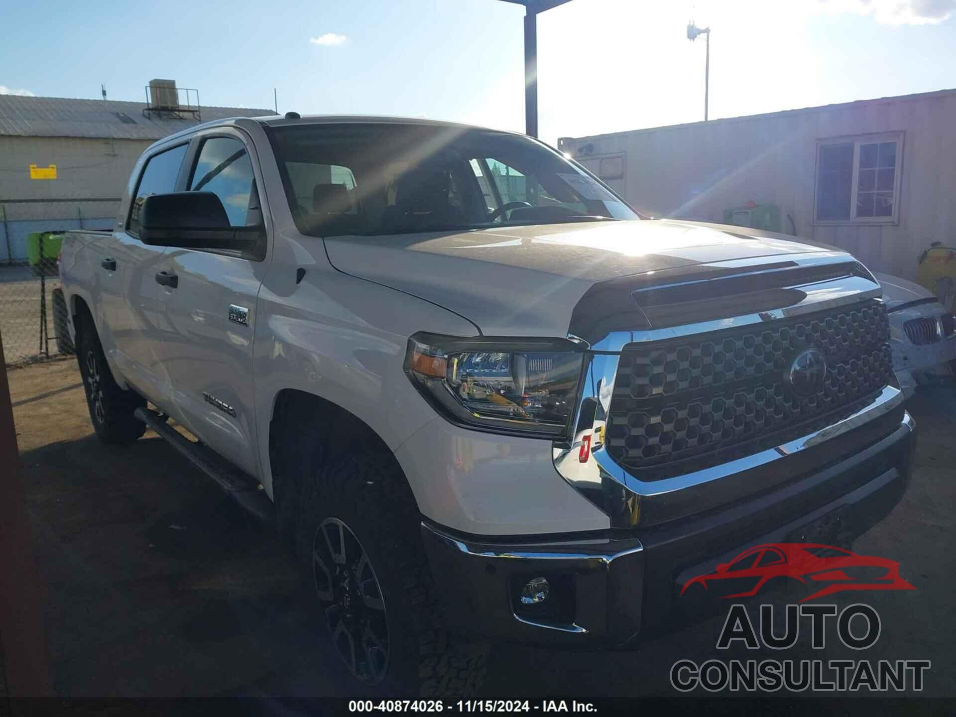 TOYOTA TUNDRA 2018 - 5TFDW5F16JX776543