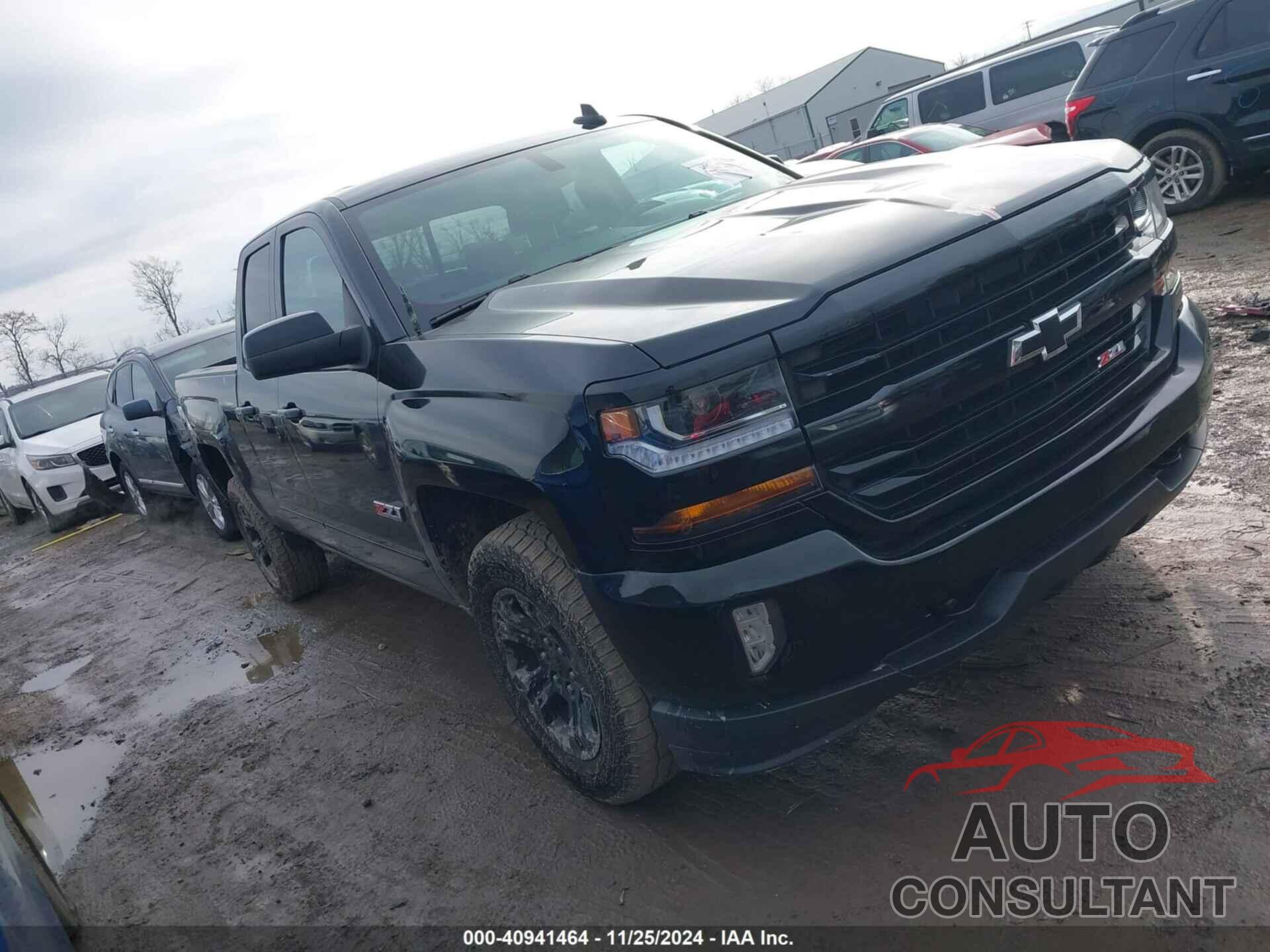 CHEVROLET SILVERADO 1500 2018 - 1GCVKREC1JZ325695