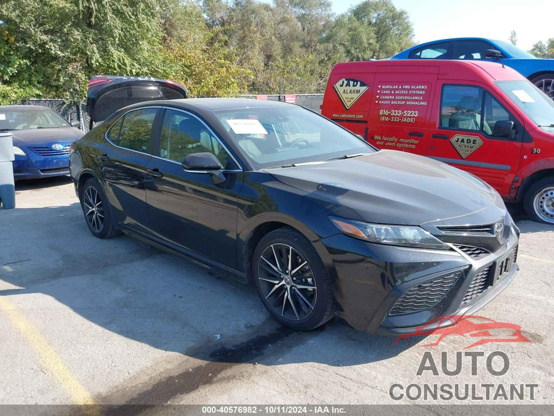 TOYOTA CAMRY 2024 - 4T1G11AK4RU241630