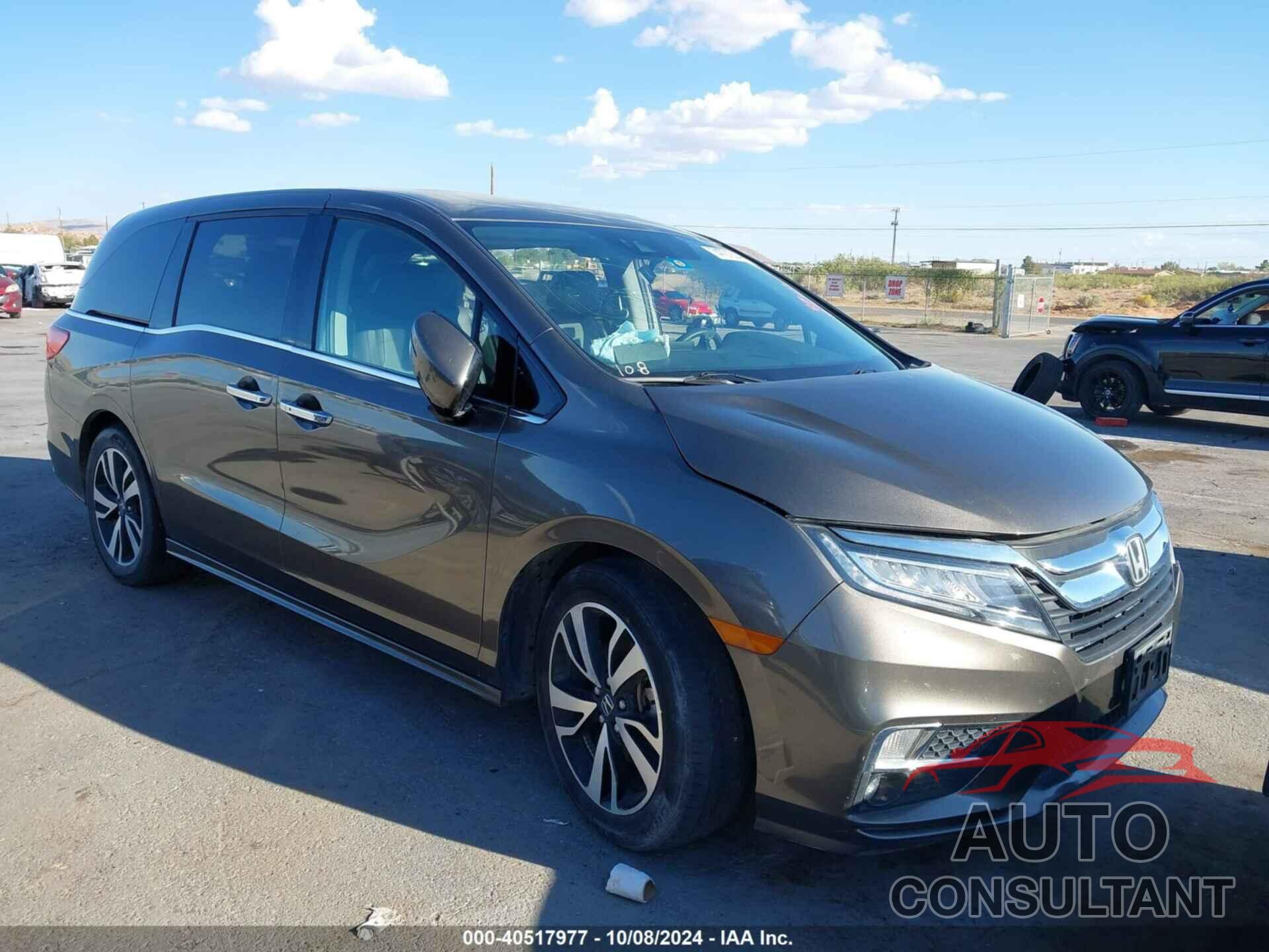 HONDA ODYSSEY 2018 - 5FNRL6H94JB075727