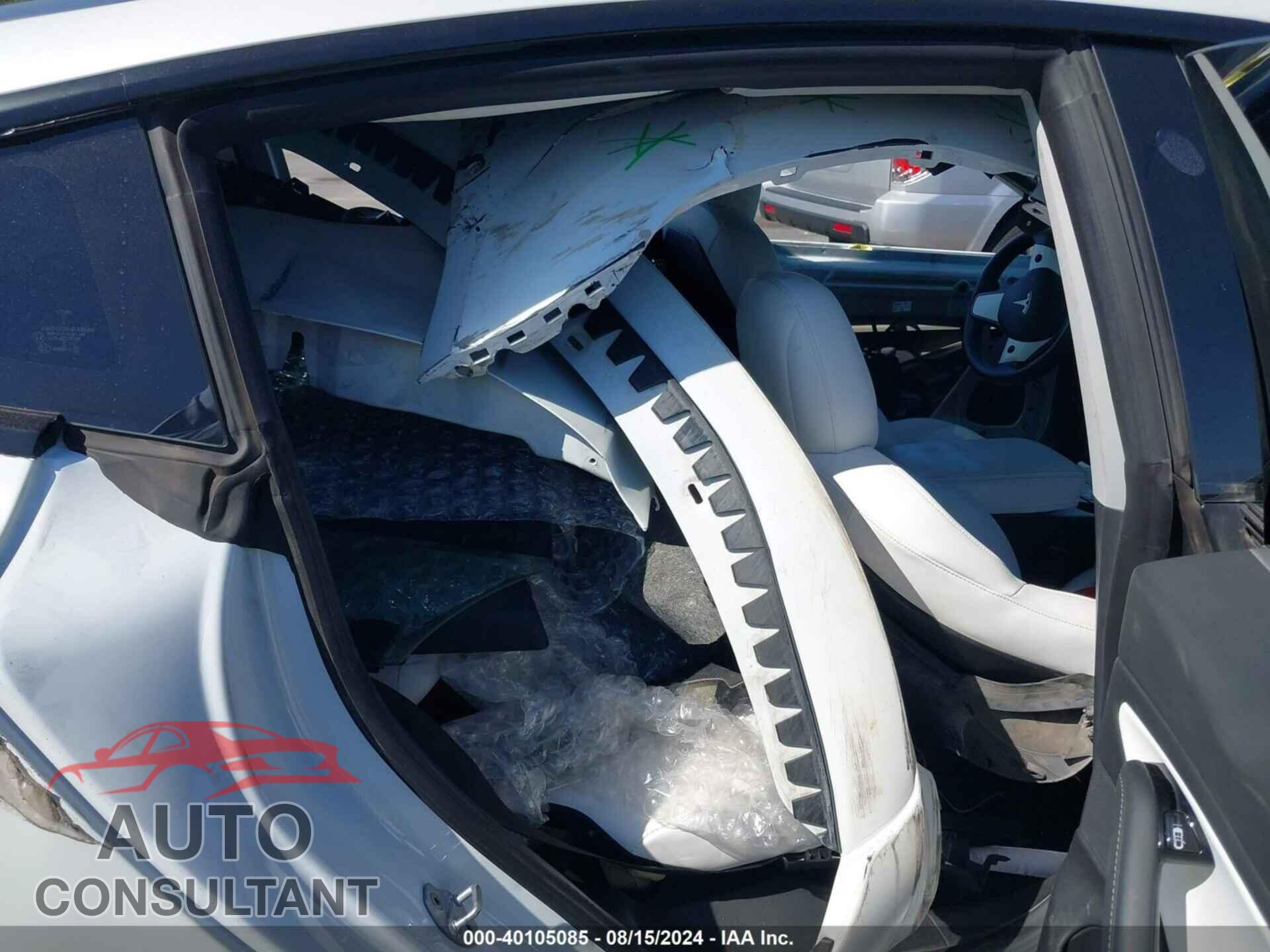 TESLA MODEL 3 2018 - 5YJ3E1EB5JF112939