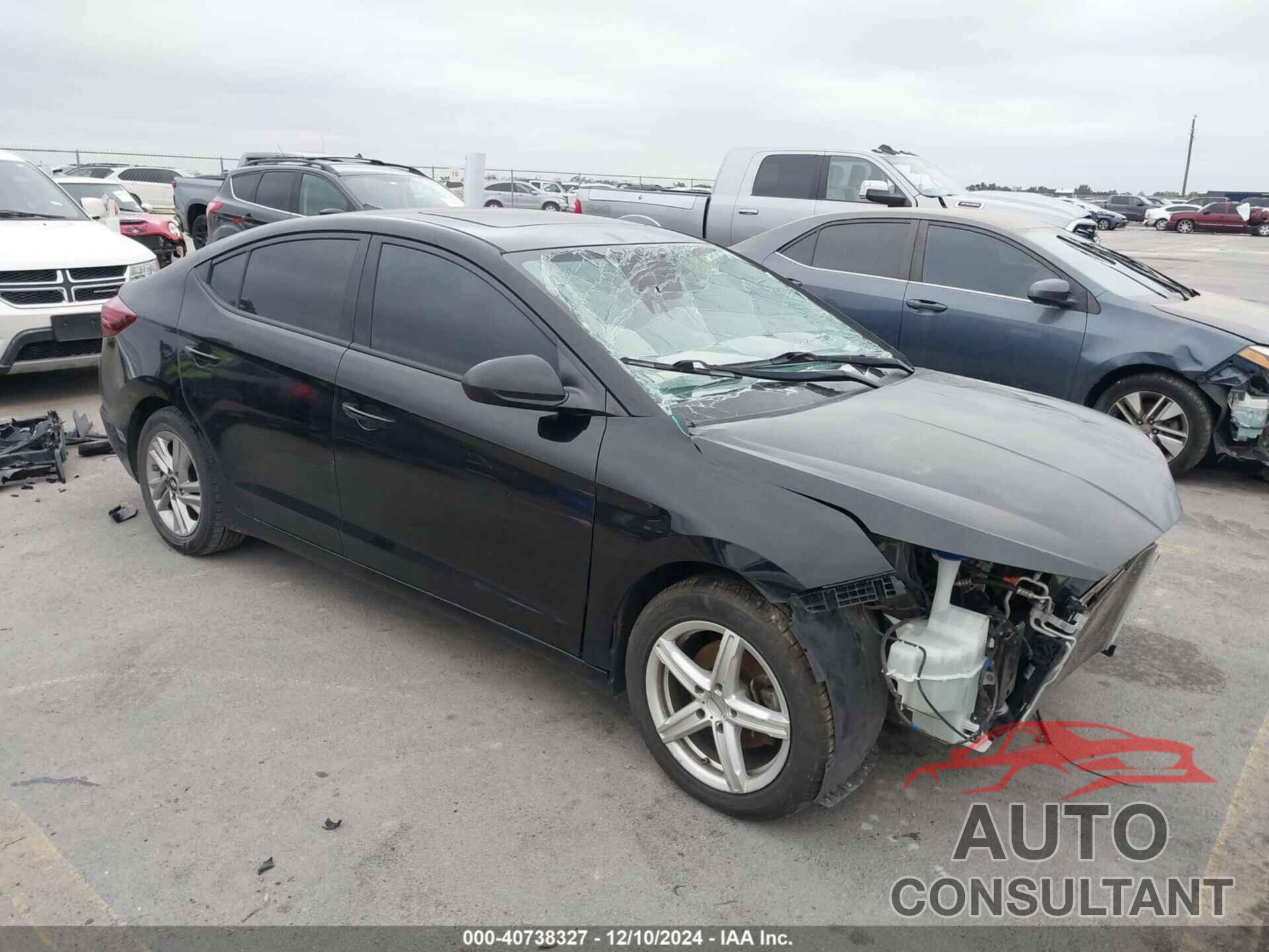 HYUNDAI ELANTRA 2020 - KMHD84LF7LU991255