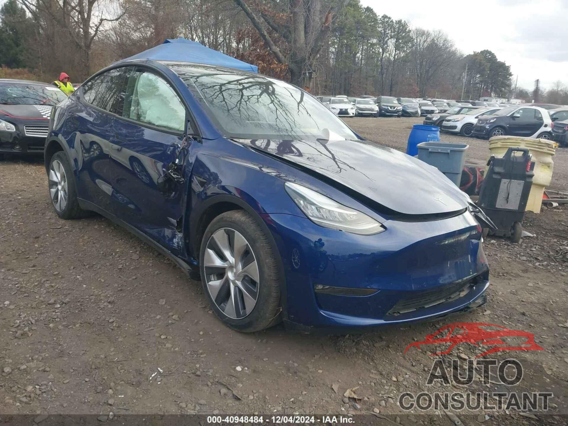 TESLA MODEL Y 2022 - 7SAYGDEE2NF363664