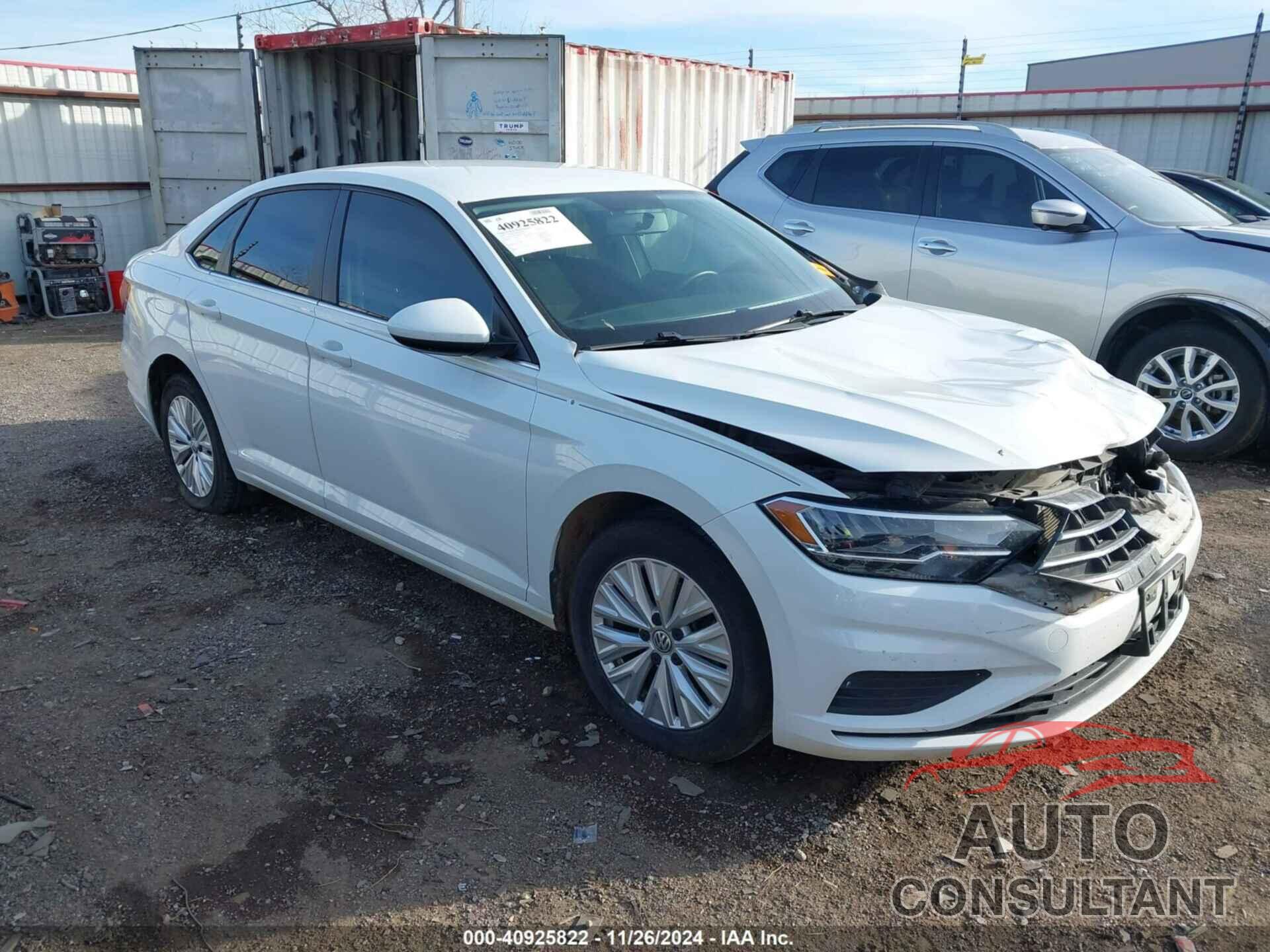 VOLKSWAGEN JETTA 2019 - 3VWN57BU1KM177539