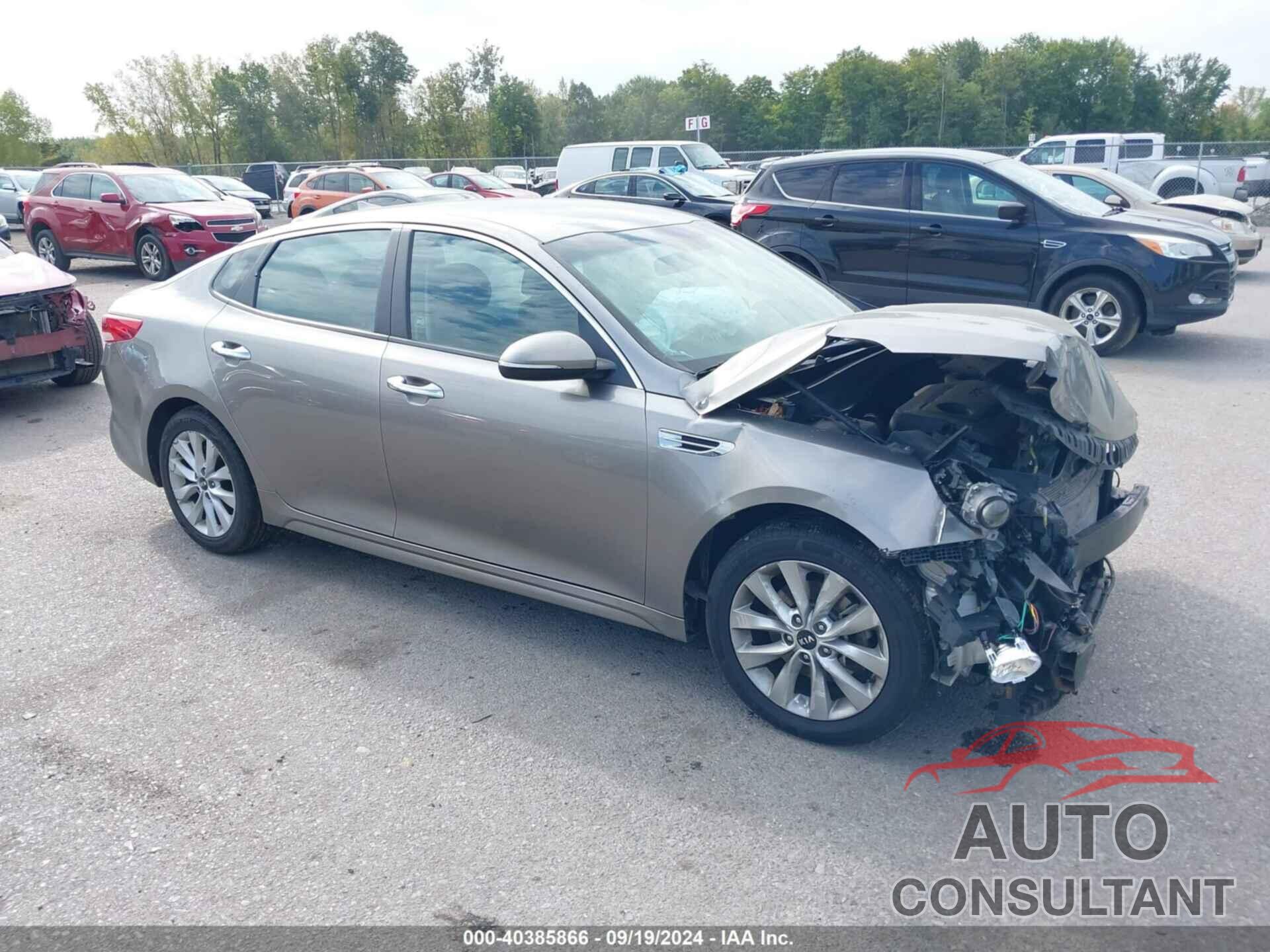 KIA OPTIMA 2018 - 5XXGT4L33JG263179