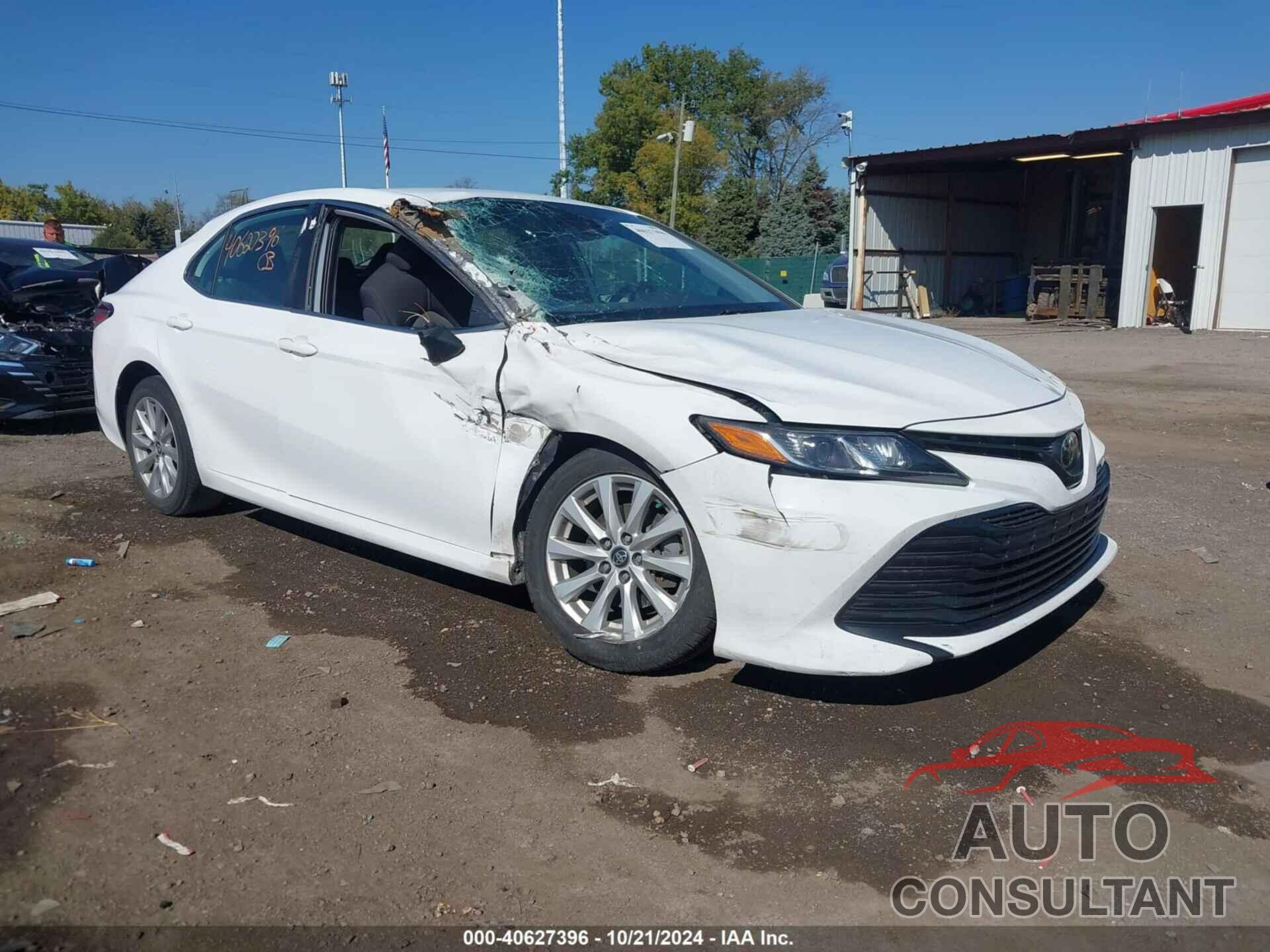 TOYOTA CAMRY 2020 - 4T1C11AK5LU355903